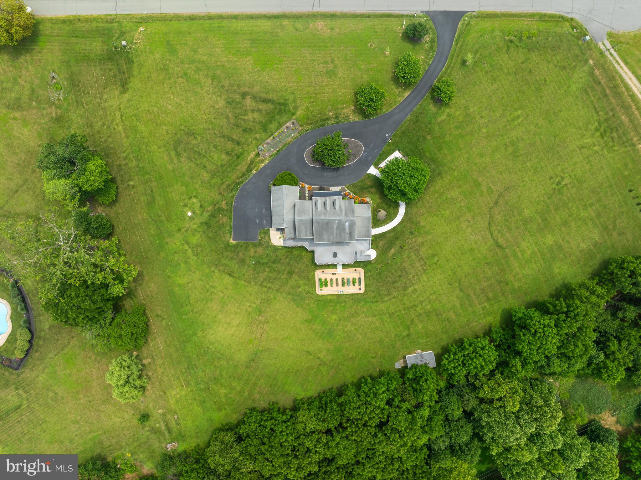 STONE EDEN FARM - Residential