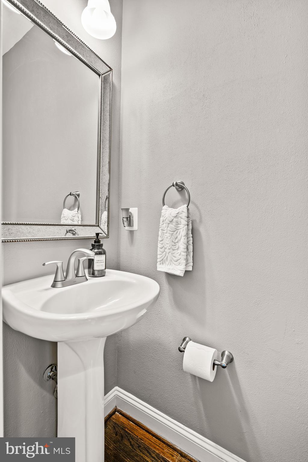 STONE EDEN FARM - Residential