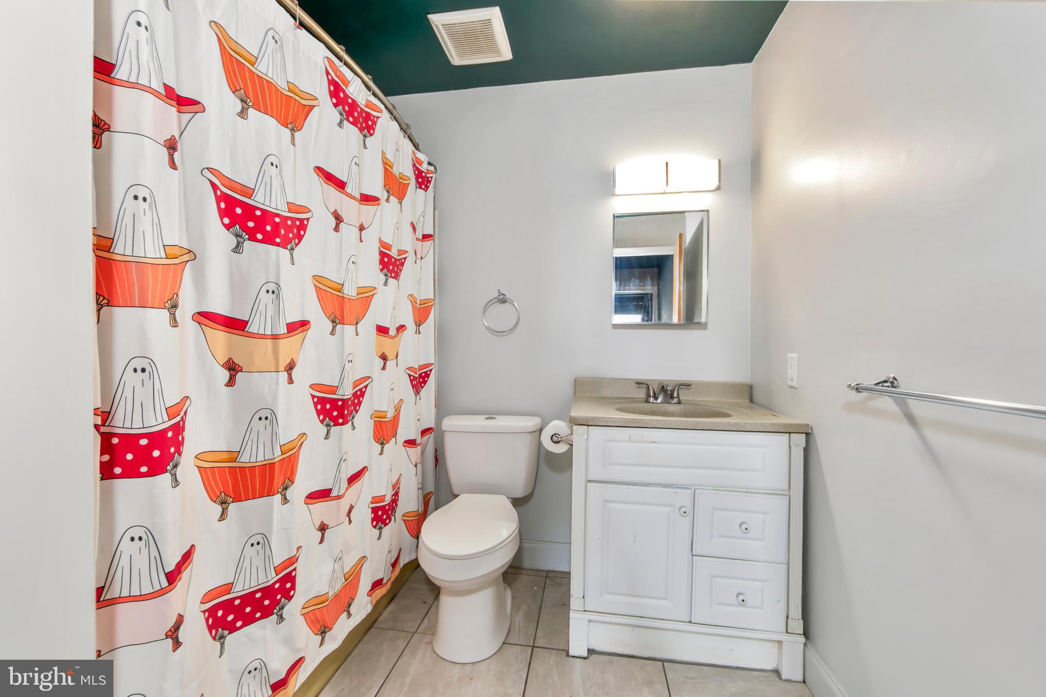 NESHAMINY VALLEY - Residential