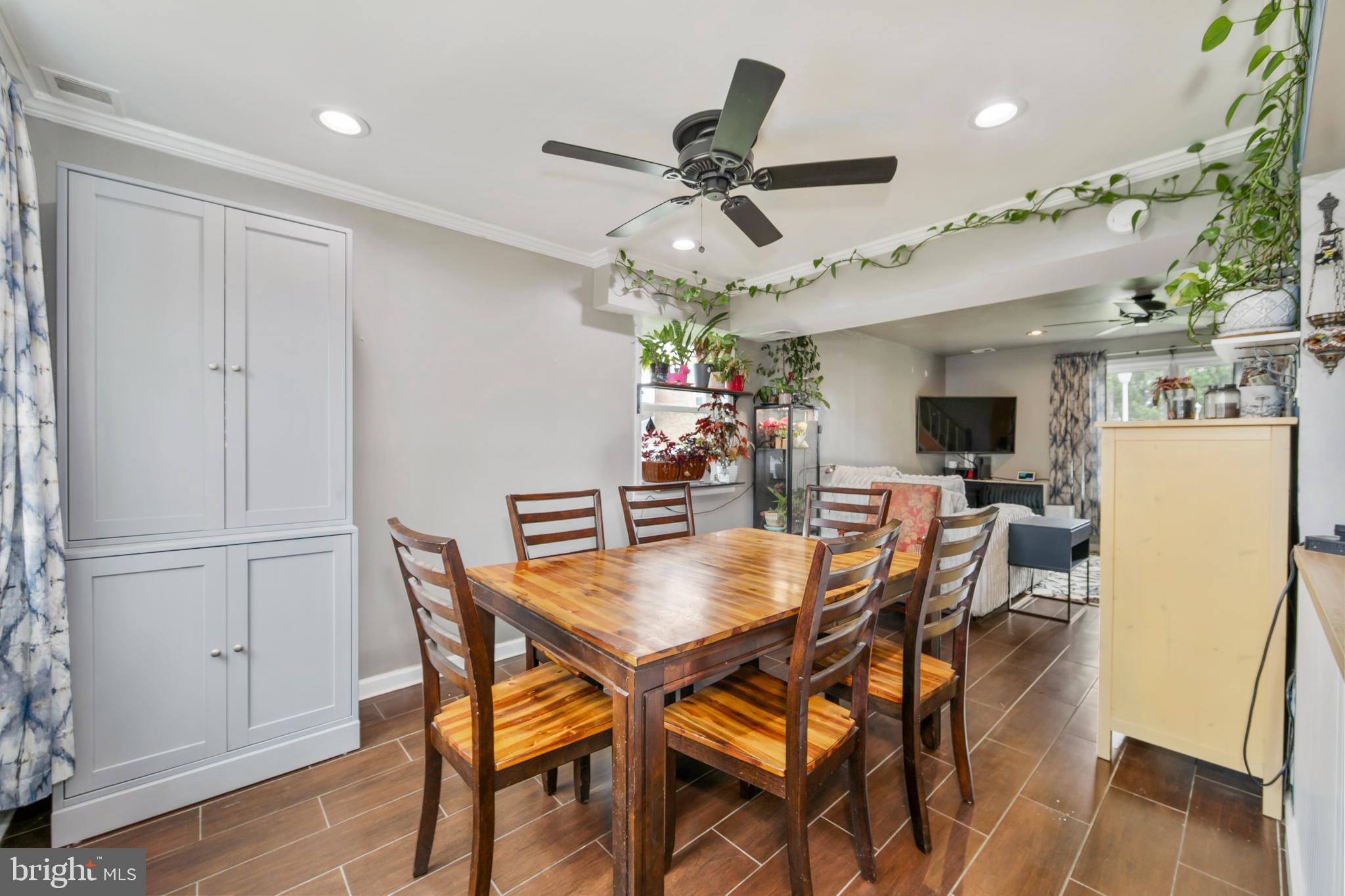 NESHAMINY VALLEY - Residential