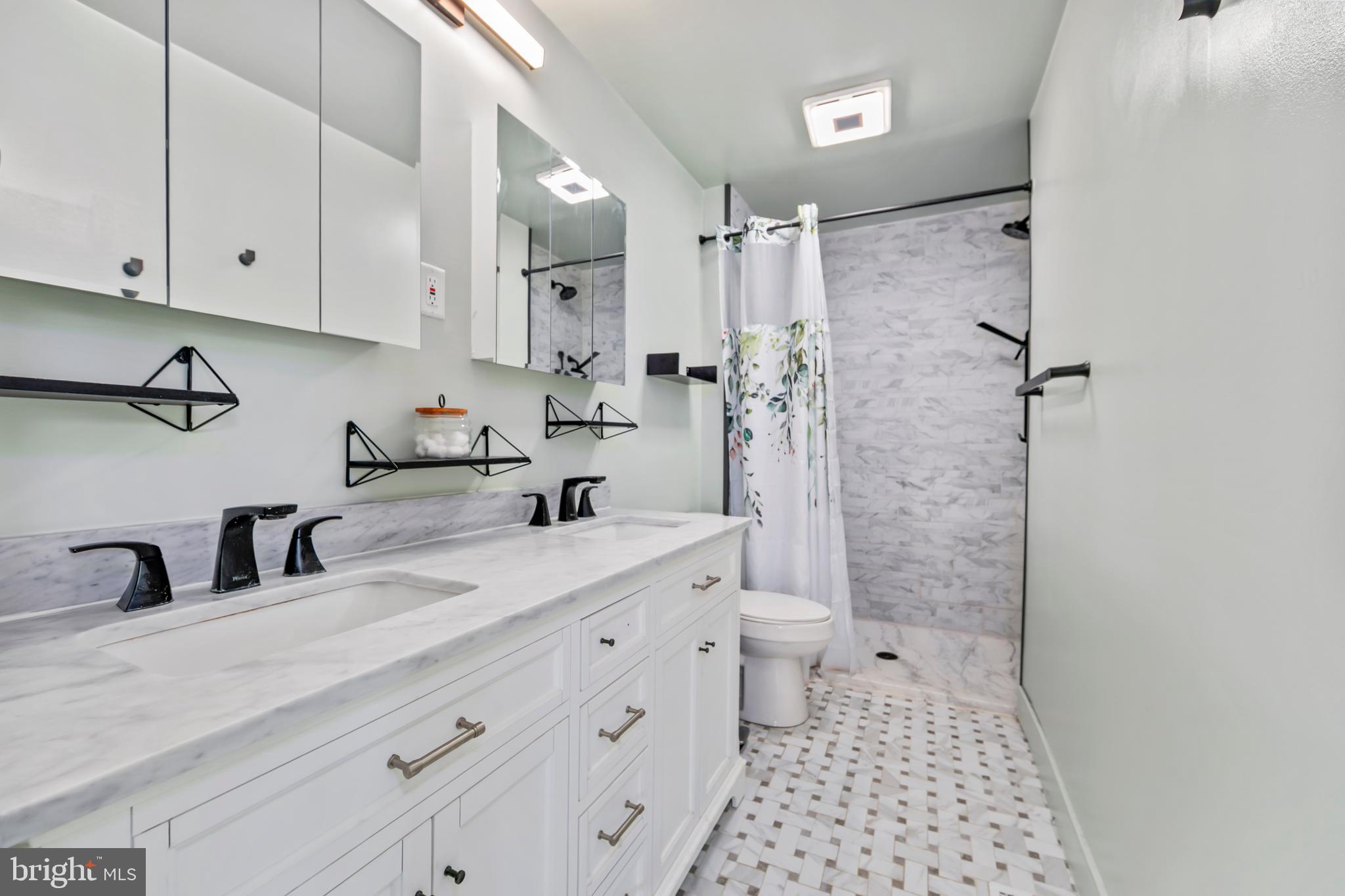 NESHAMINY VALLEY - Residential