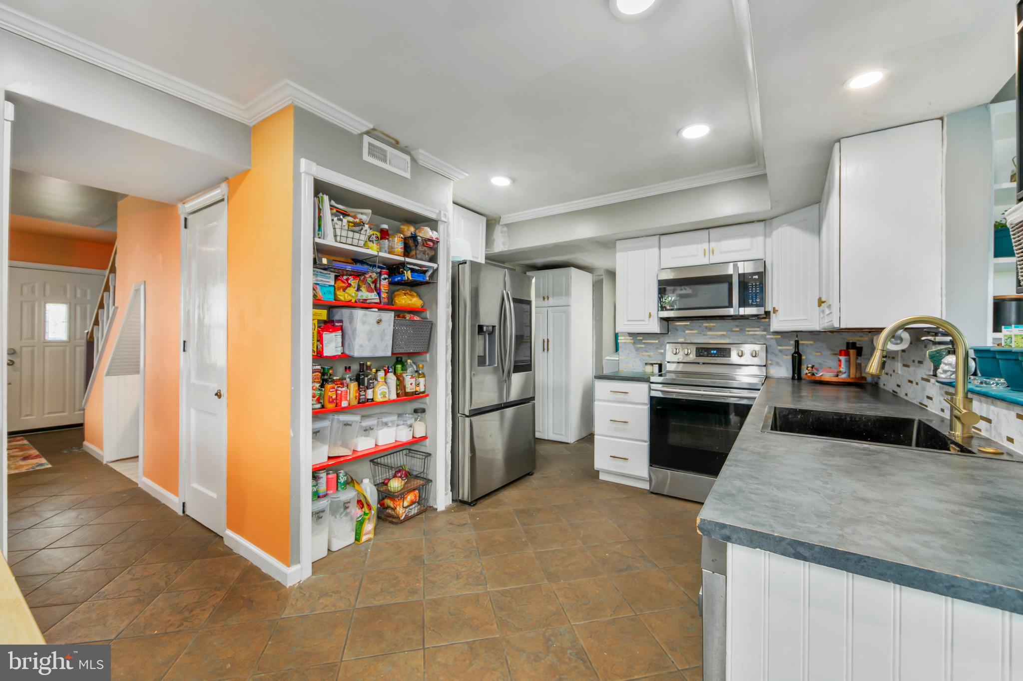 NESHAMINY VALLEY - Residential