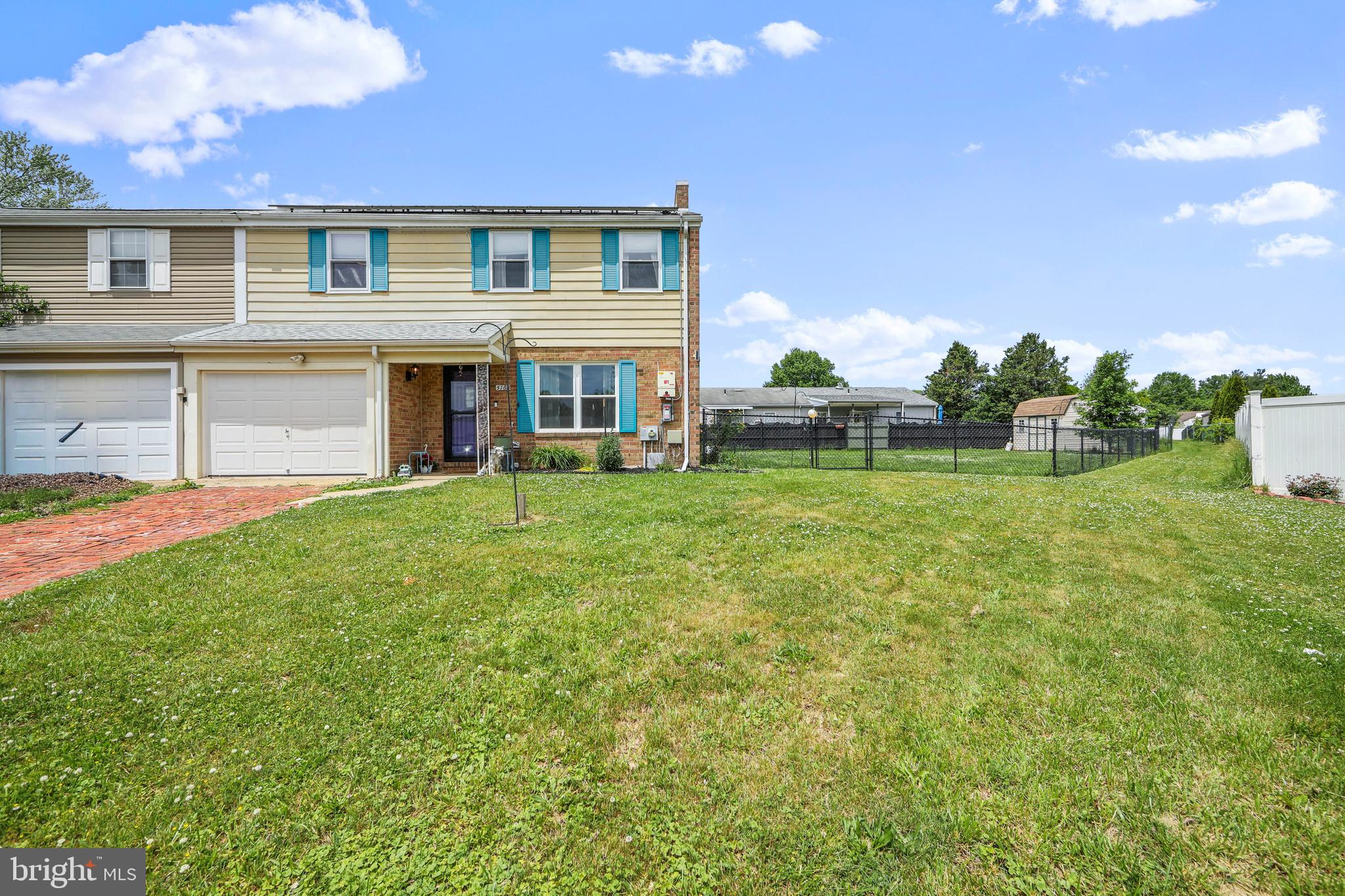 NESHAMINY VALLEY - Residential