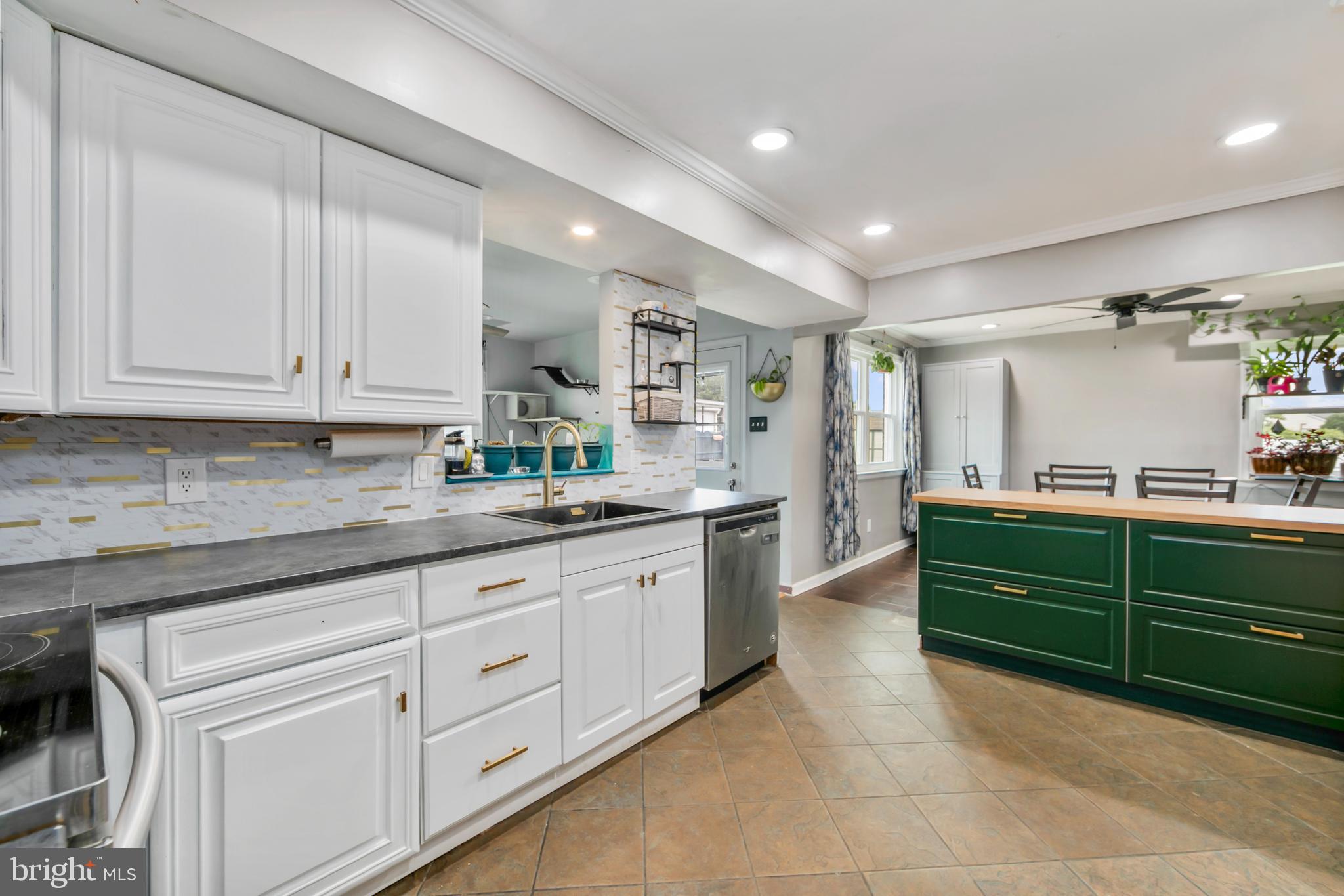 NESHAMINY VALLEY - Residential