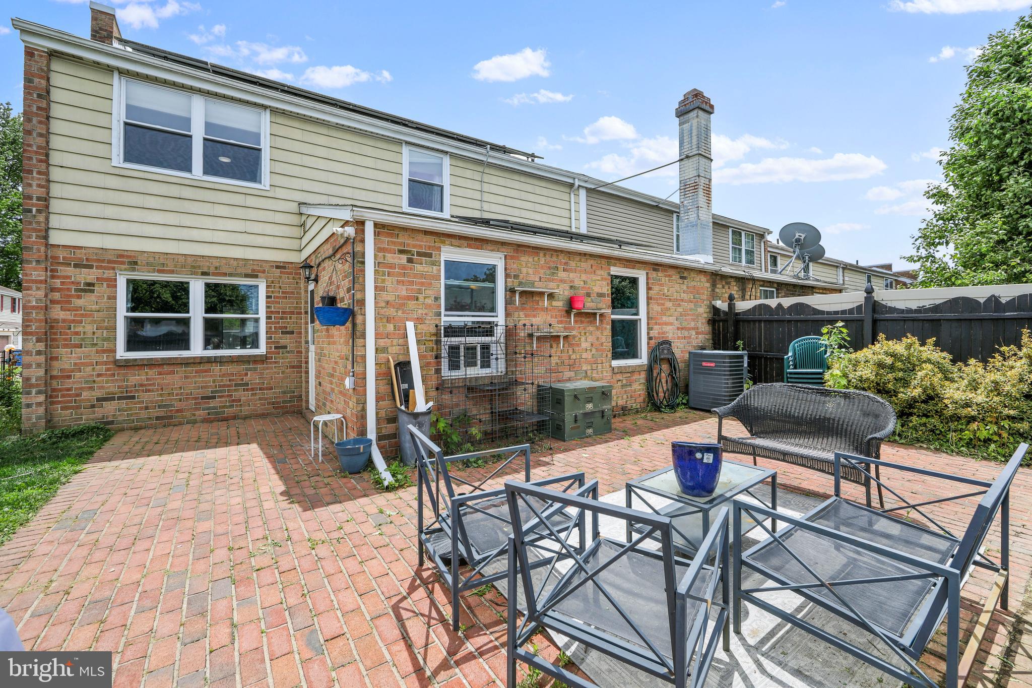 NESHAMINY VALLEY - Residential