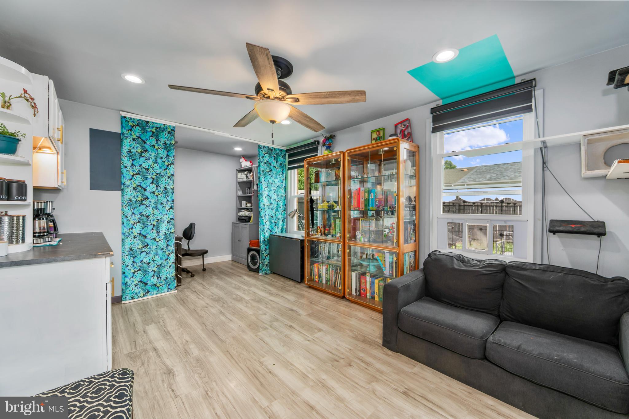 NESHAMINY VALLEY - Residential