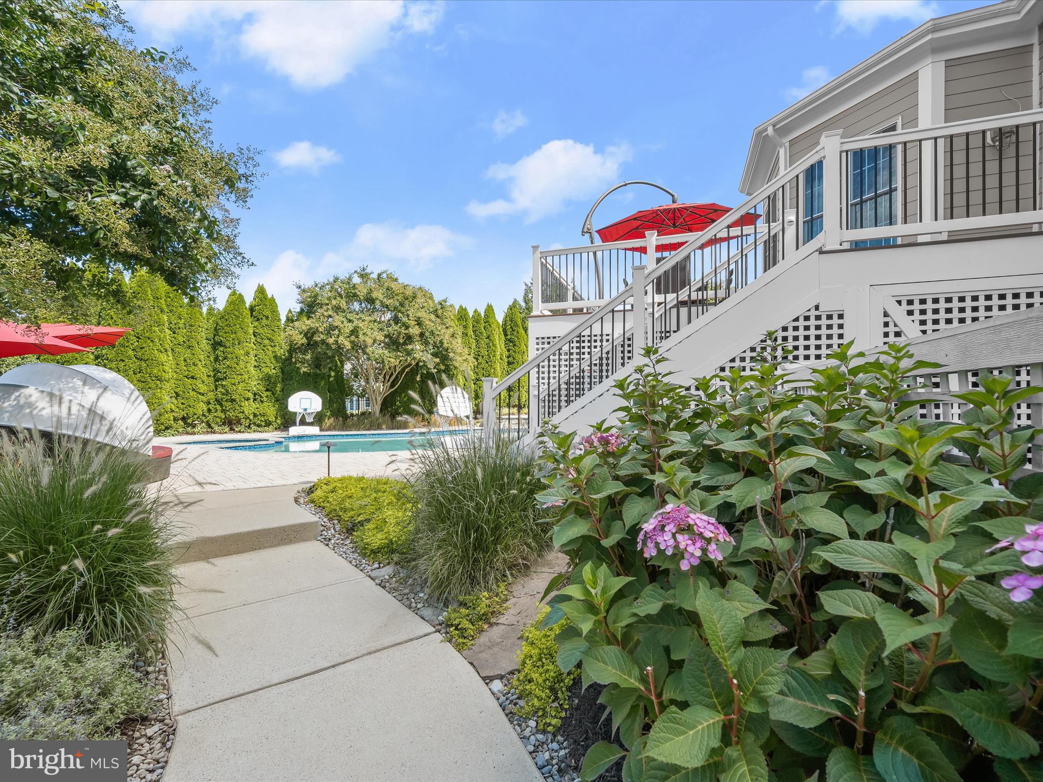 CLARKS MEADOW - Residential