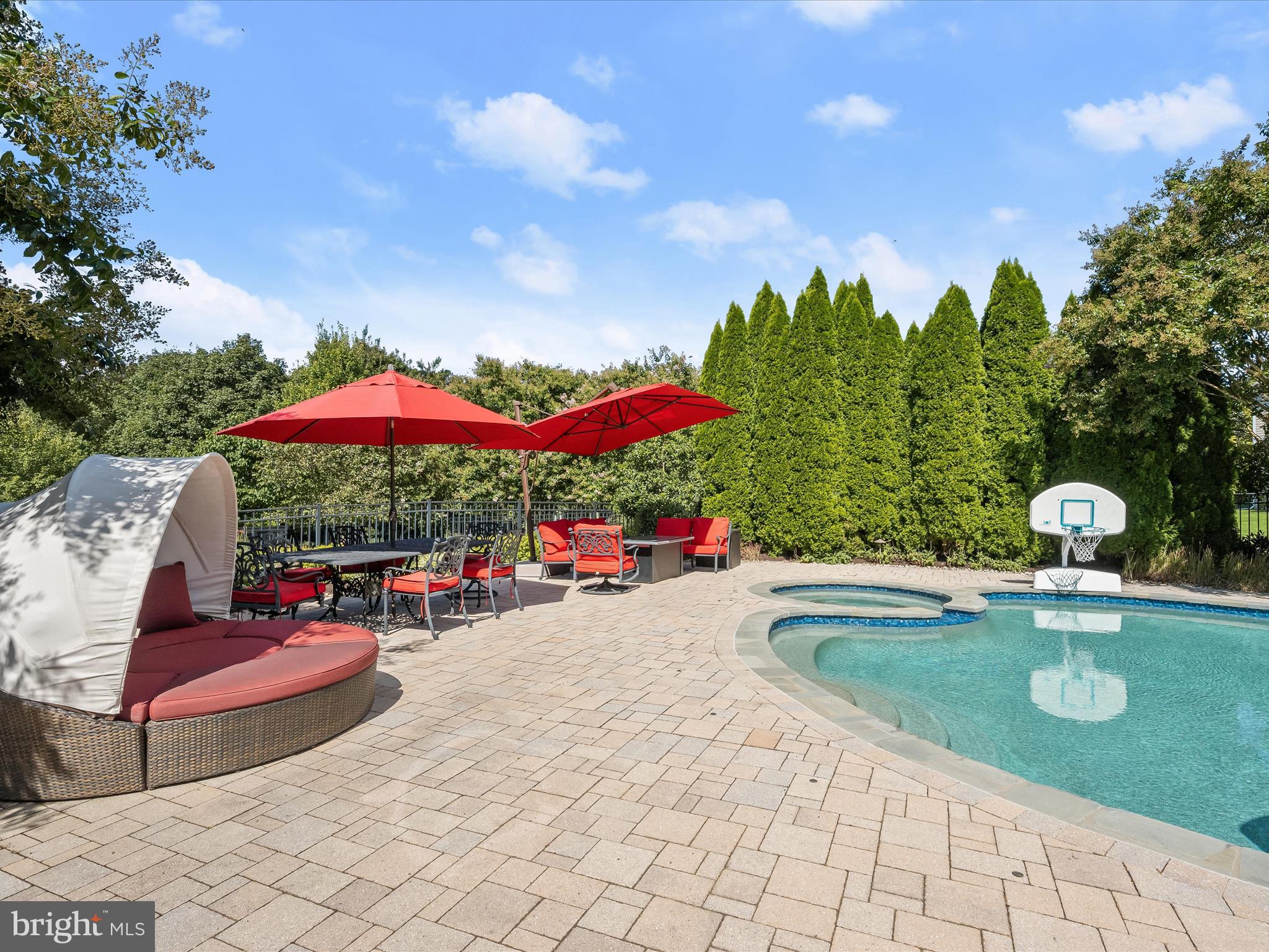 CLARKS MEADOW - Residential