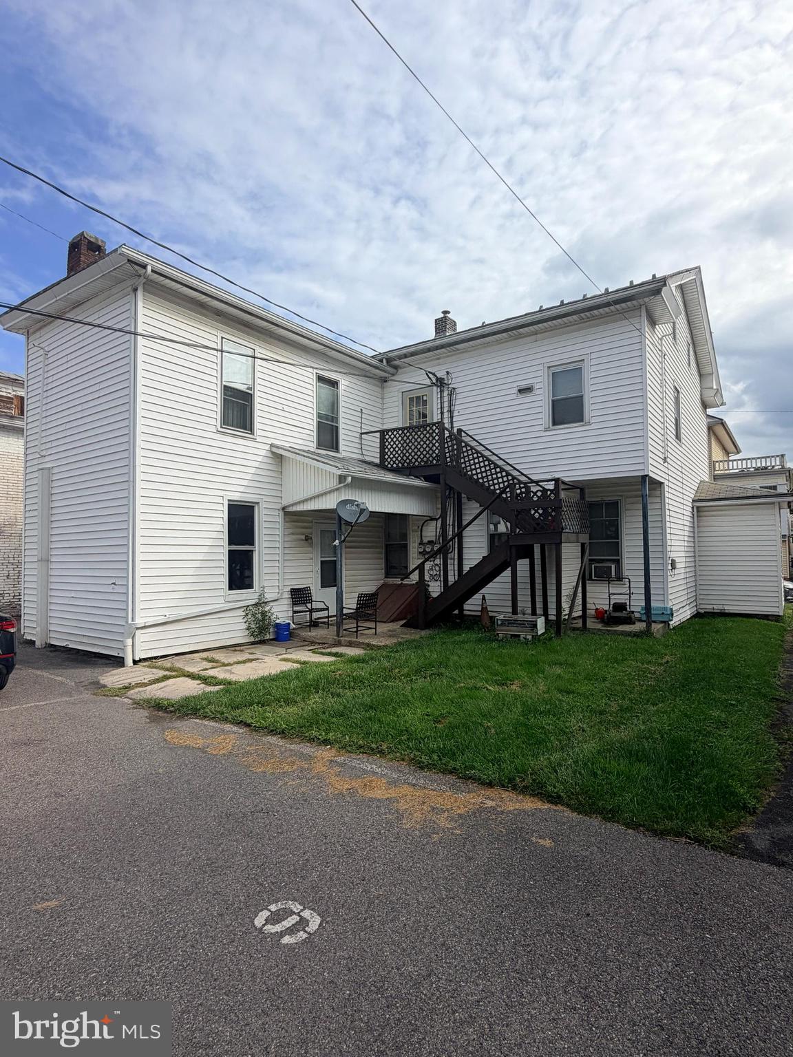 38 S 2ND STREET