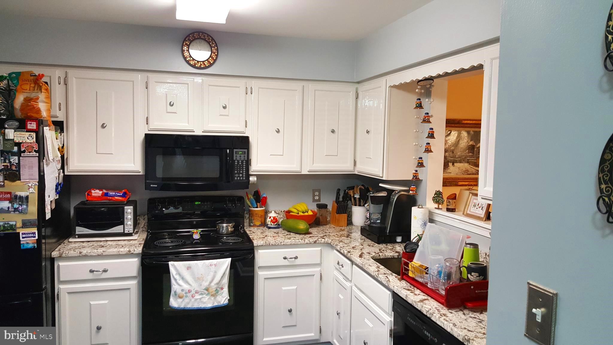 FOREST ESTATES - Residential Lease