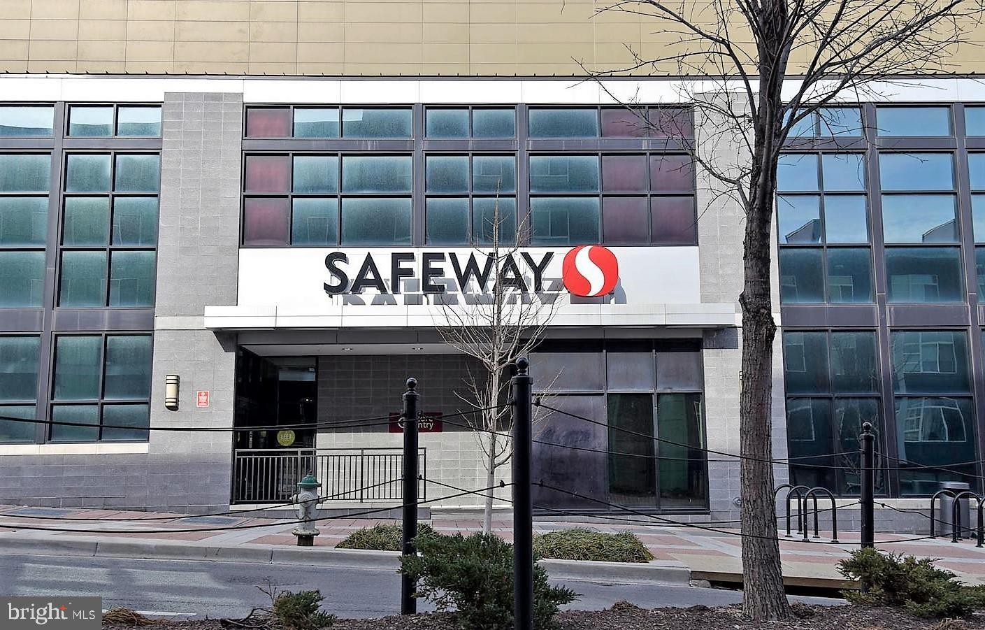 FOREST ESTATES - Residential Lease