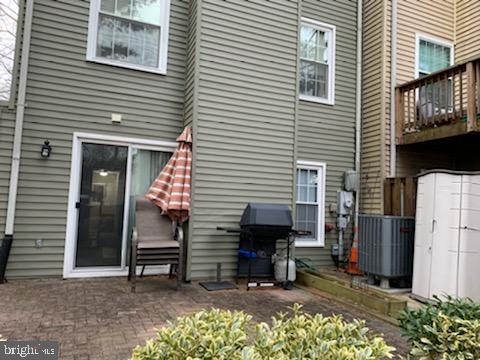 FOREST ESTATES - Residential Lease