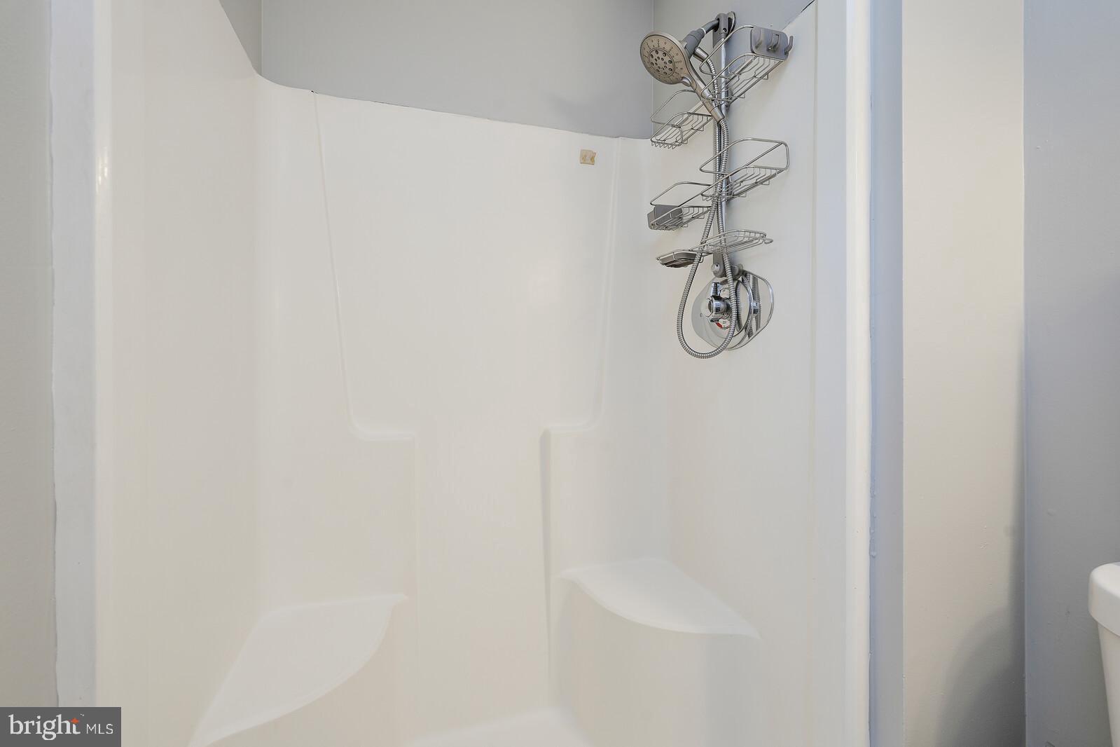 CAROLANN COURT - Residential