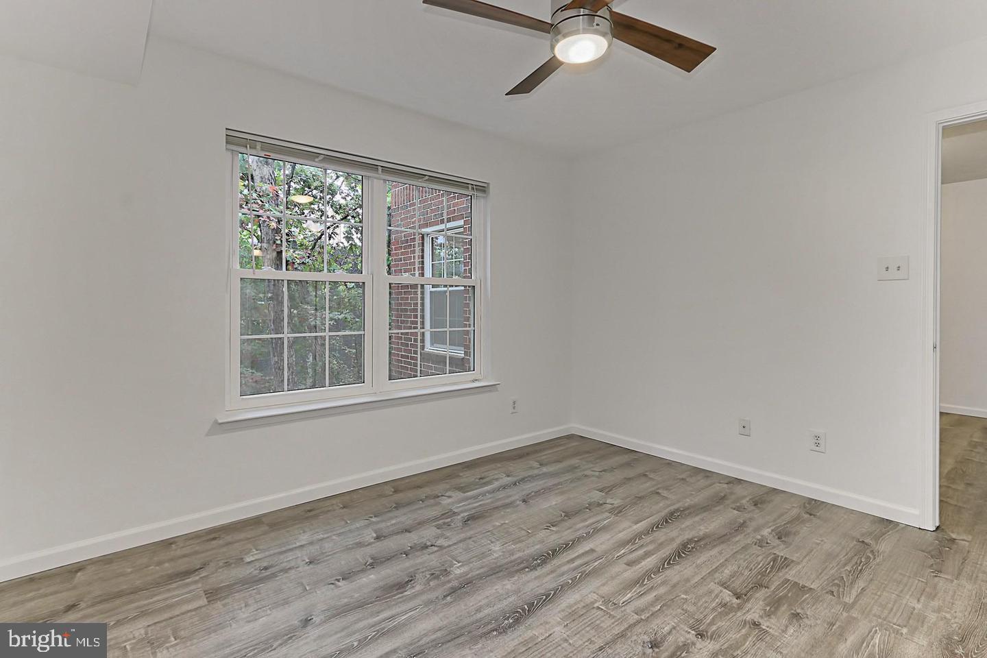 POINTE AT PARK CENTER - Residential