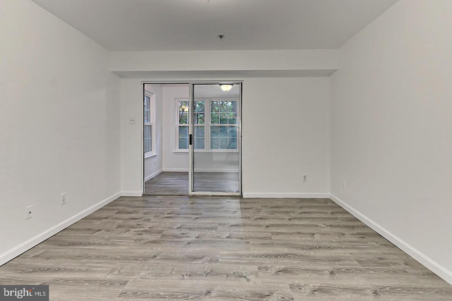 POINTE AT PARK CENTER - Residential