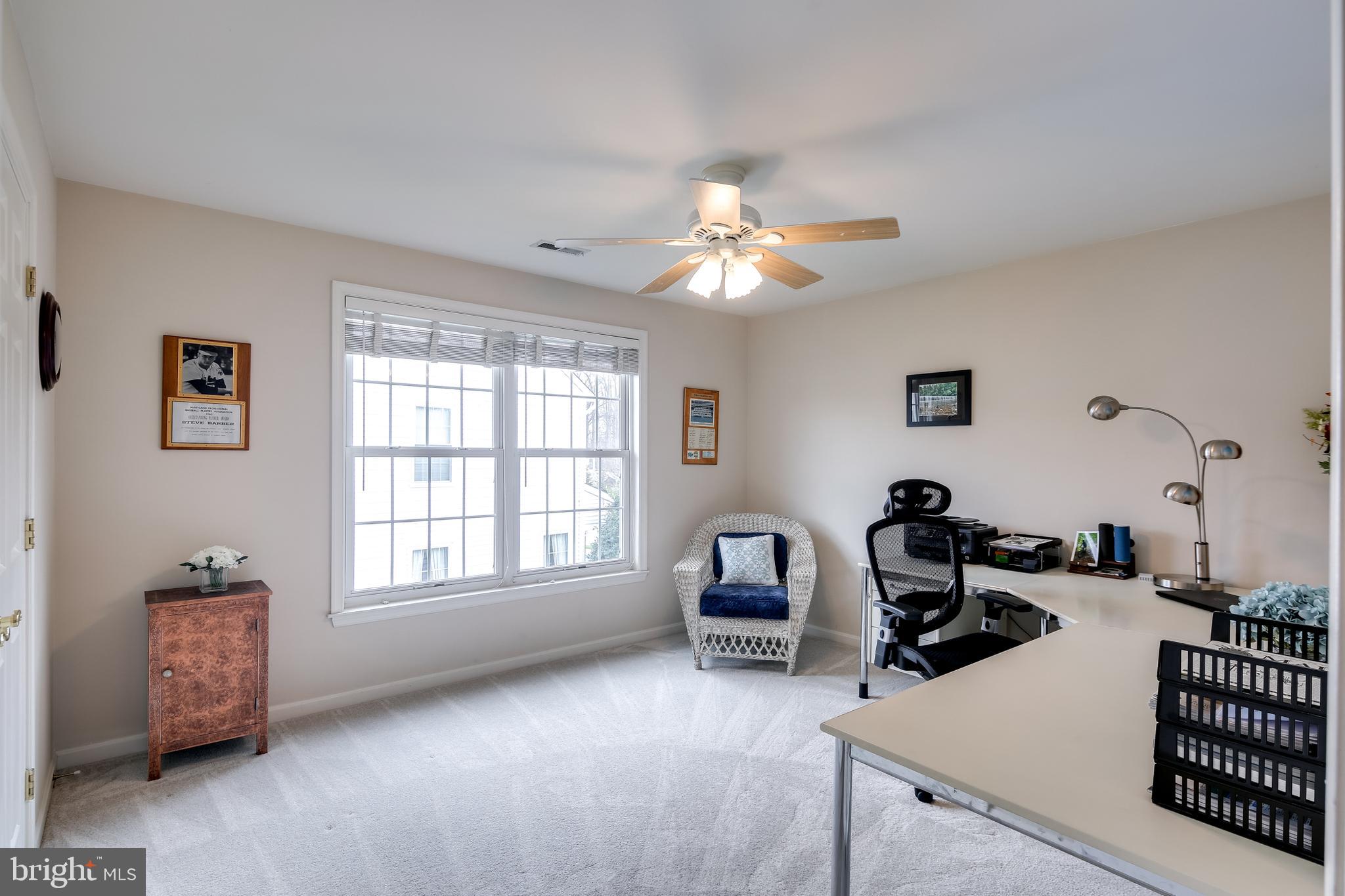 RIVERWALK - Residential