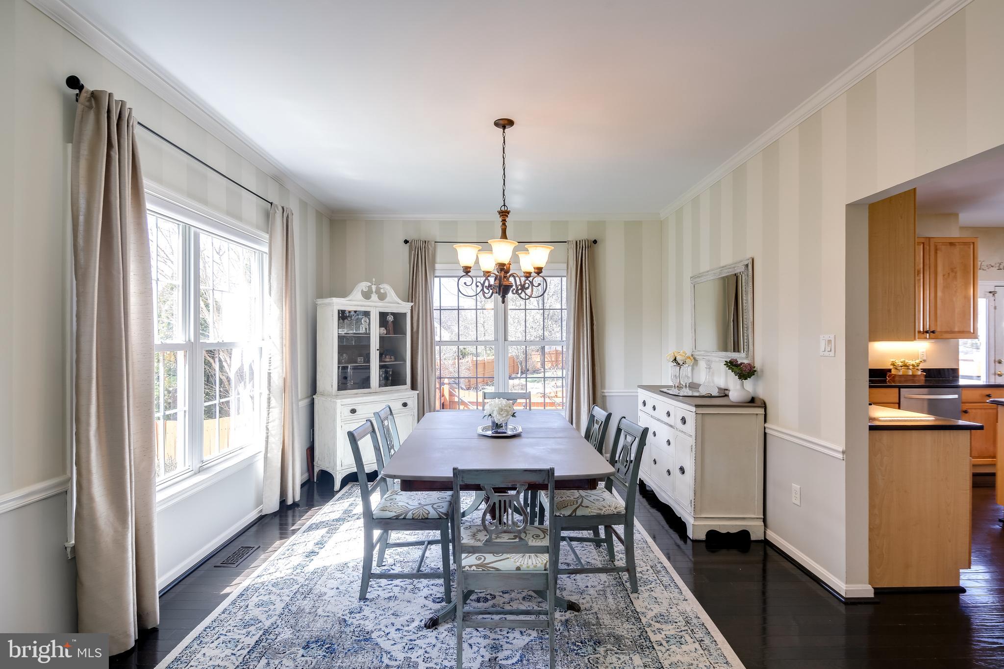 RIVERWALK - Residential