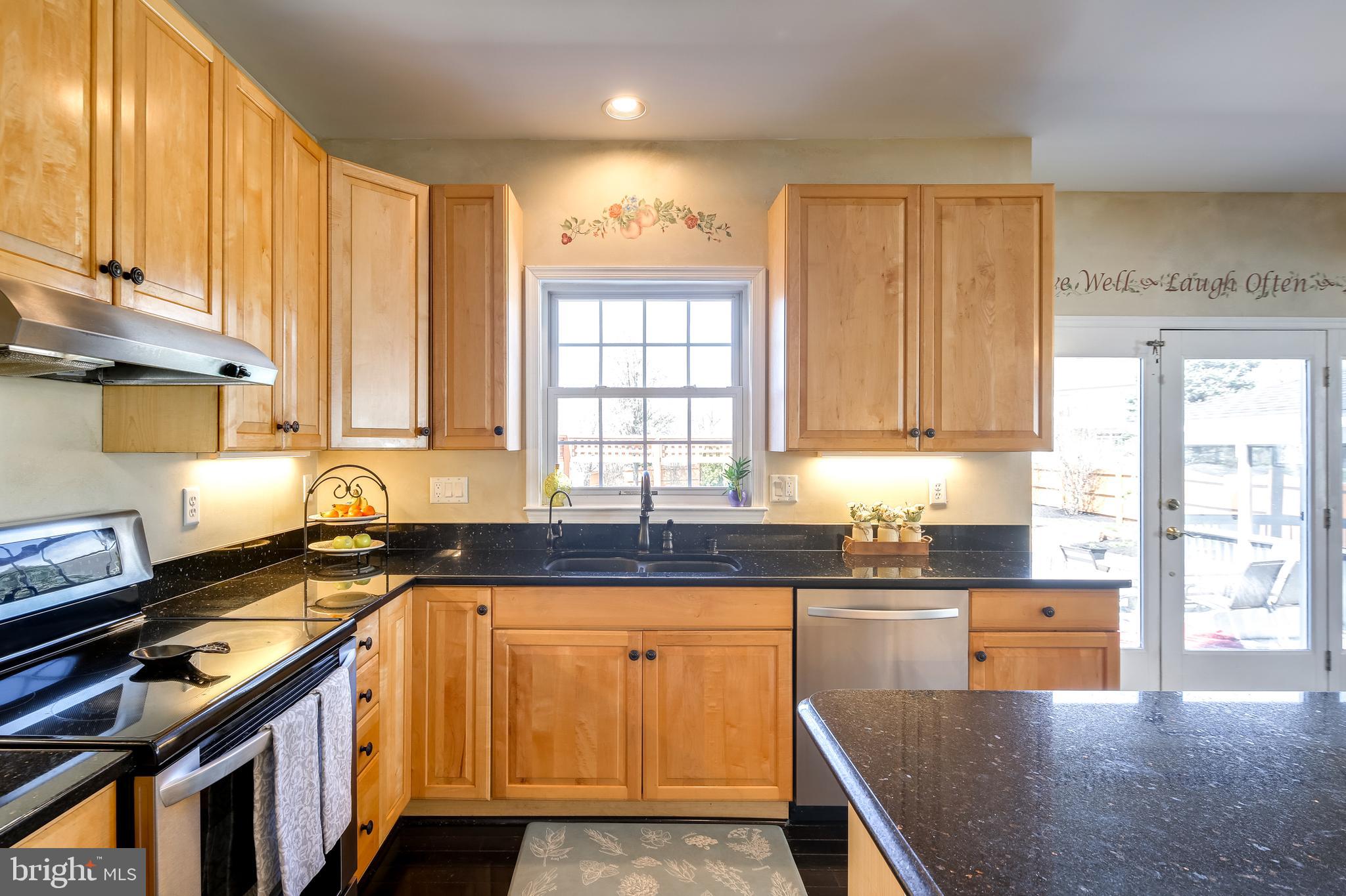 RIVERWALK - Residential