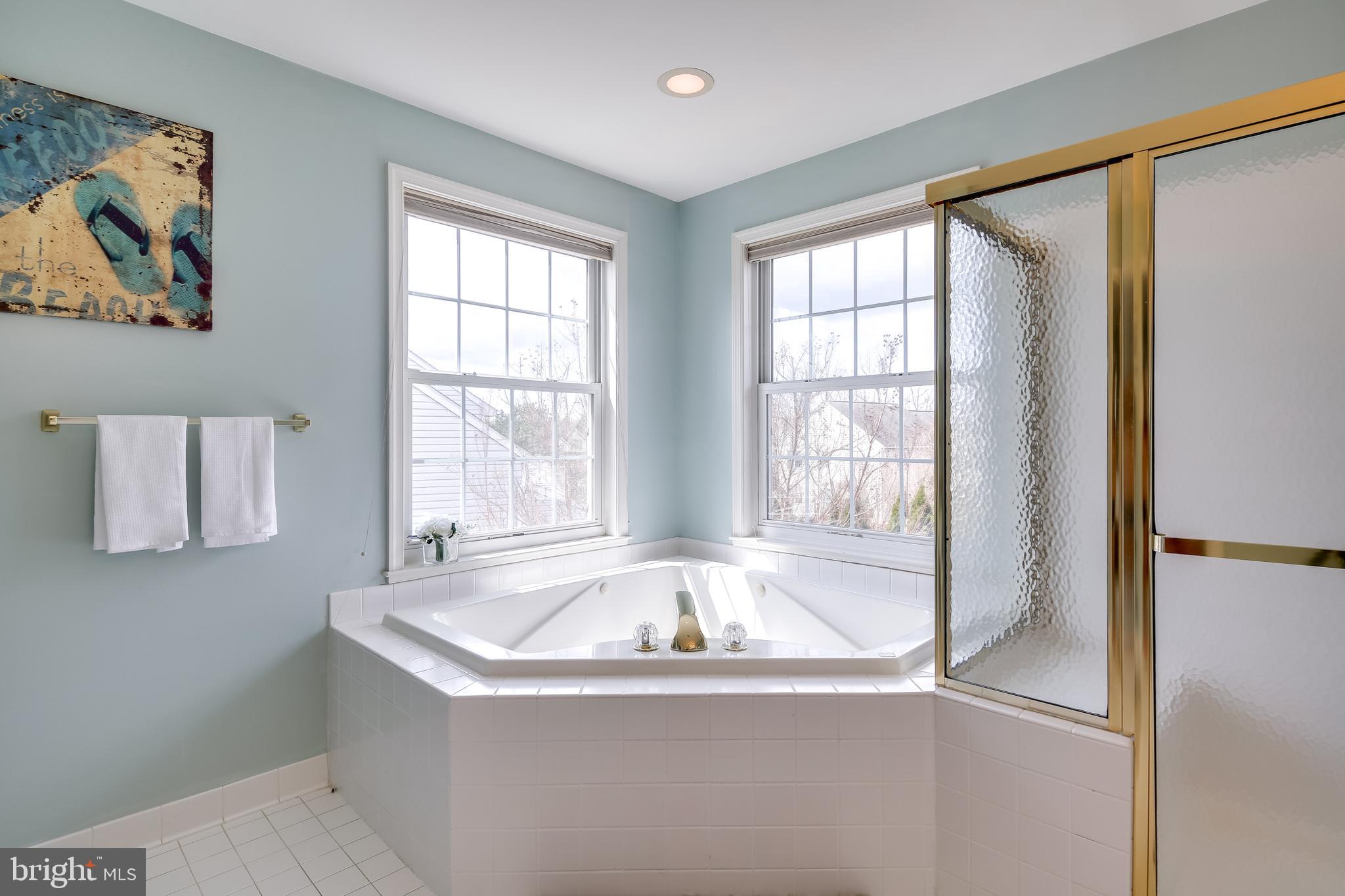 RIVERWALK - Residential