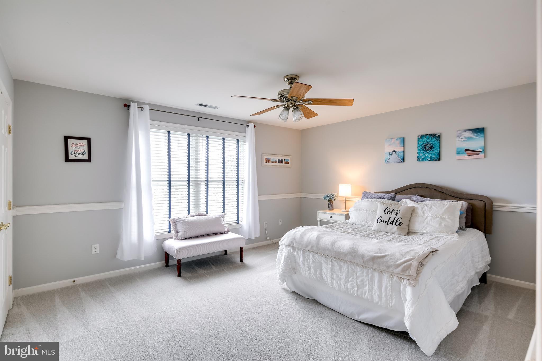 RIVERWALK - Residential