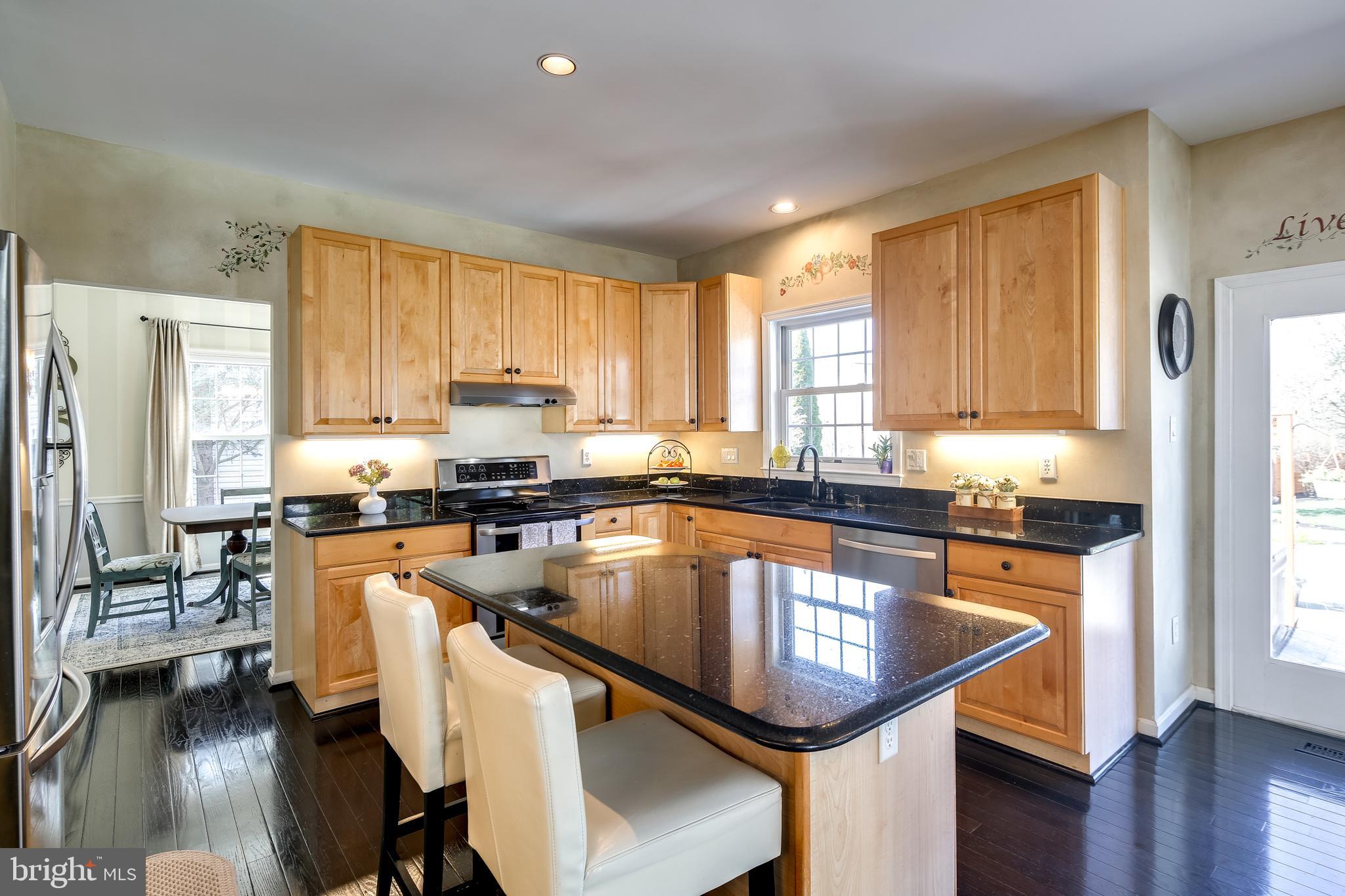 RIVERWALK - Residential