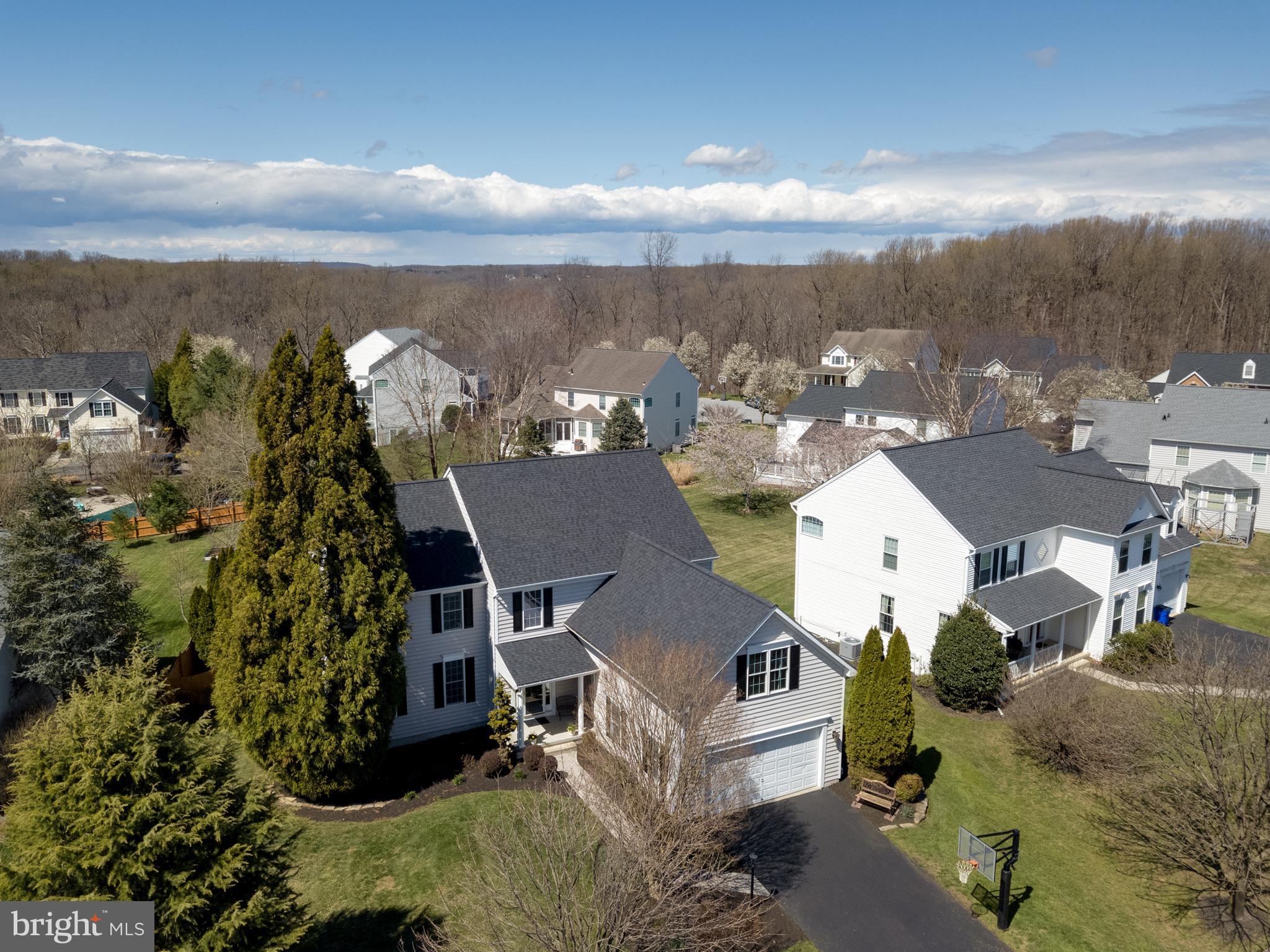 RIVERWALK - Residential