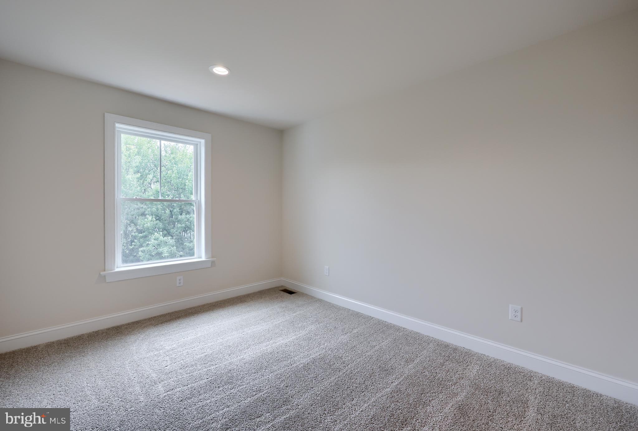 MILLWOOD HOMES AT BENNETT RUN - Residential