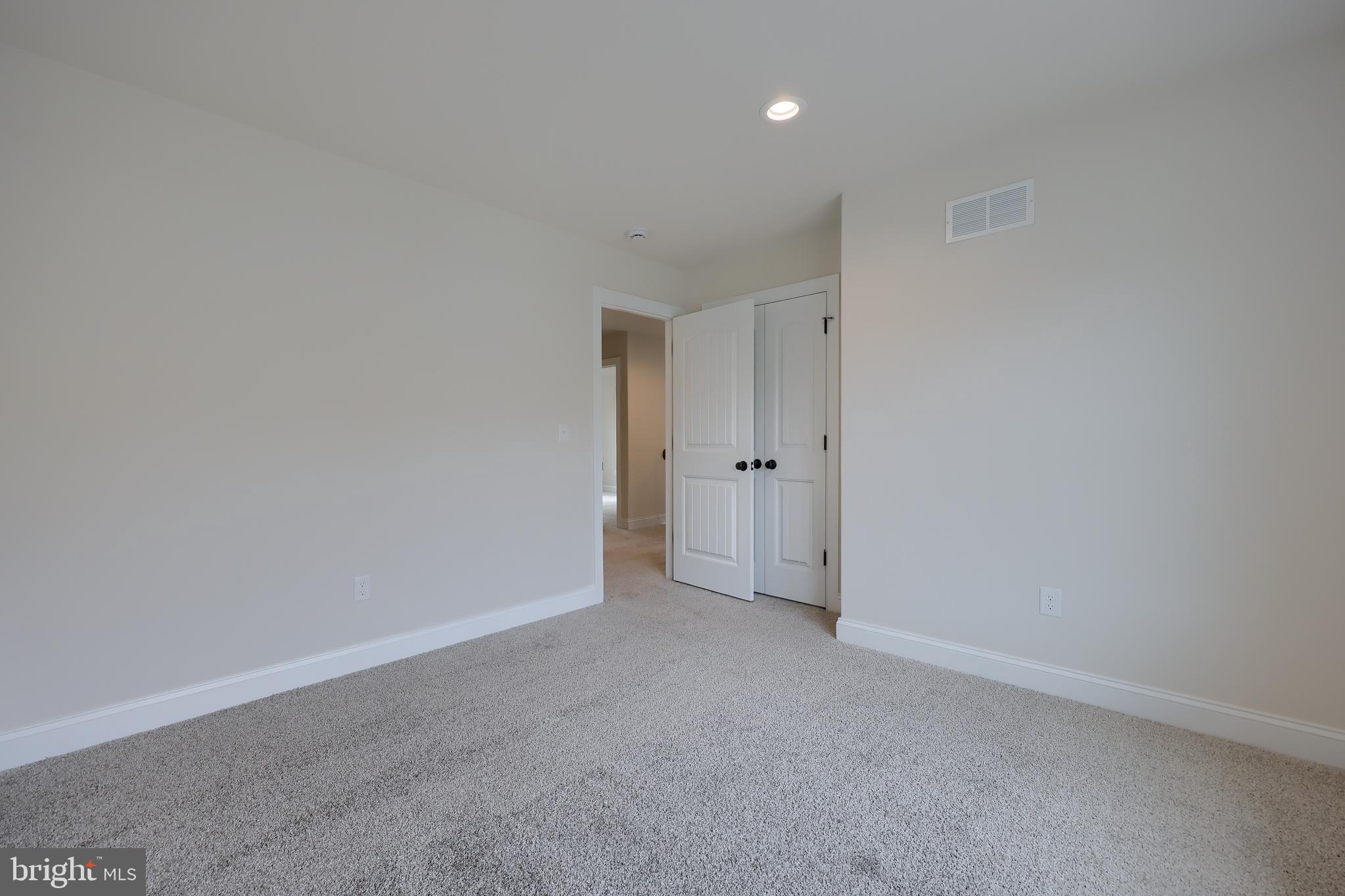 MILLWOOD HOMES AT BENNETT RUN - Residential