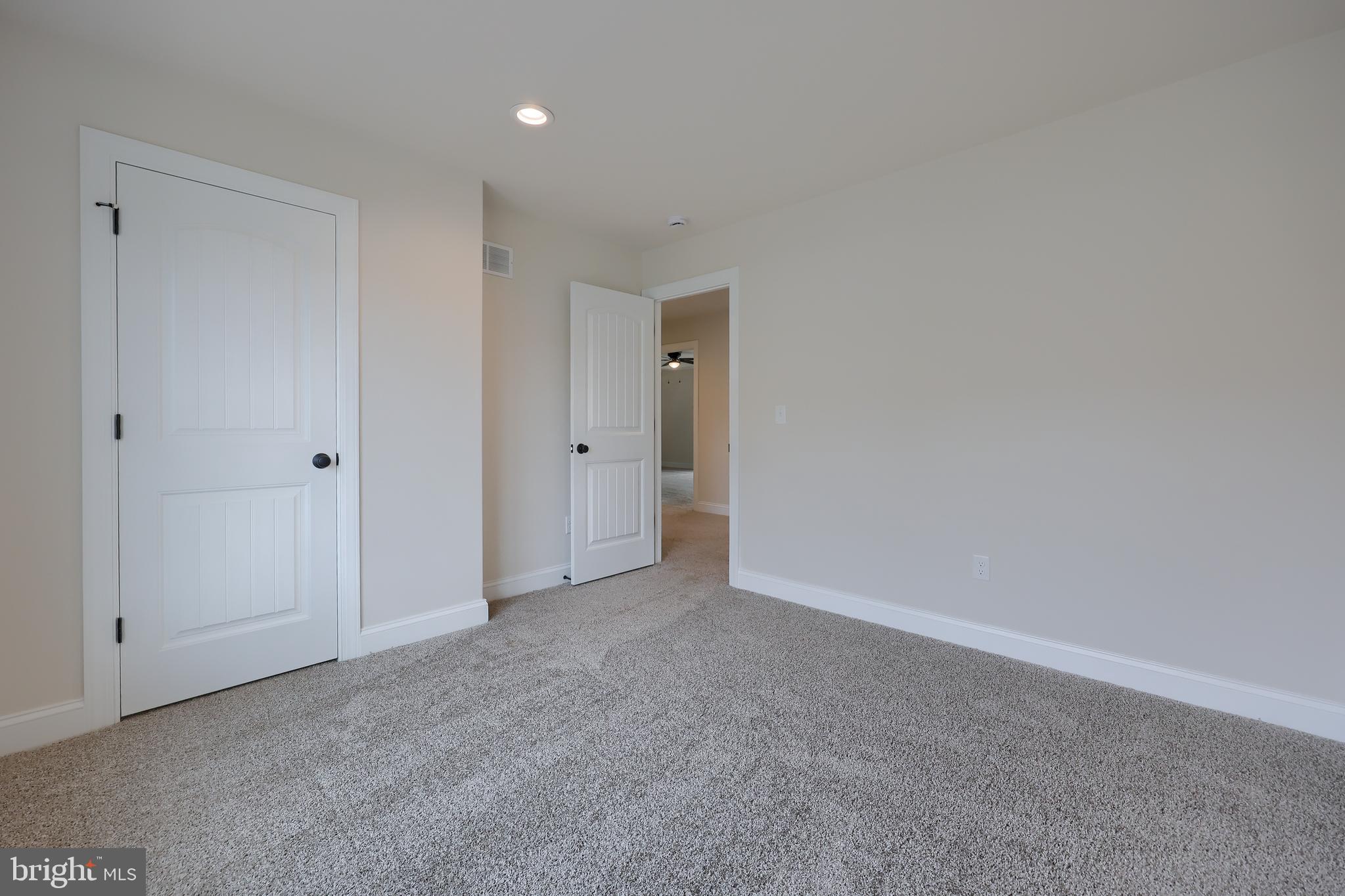 MILLWOOD HOMES AT BENNETT RUN - Residential