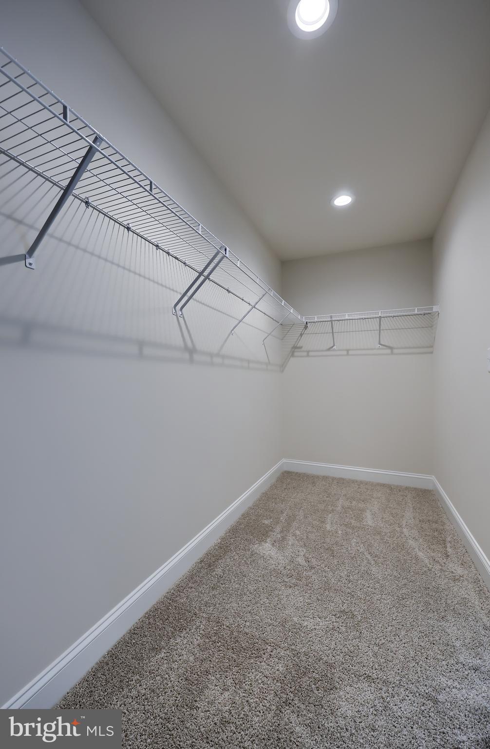 MILLWOOD HOMES AT BENNETT RUN - Residential