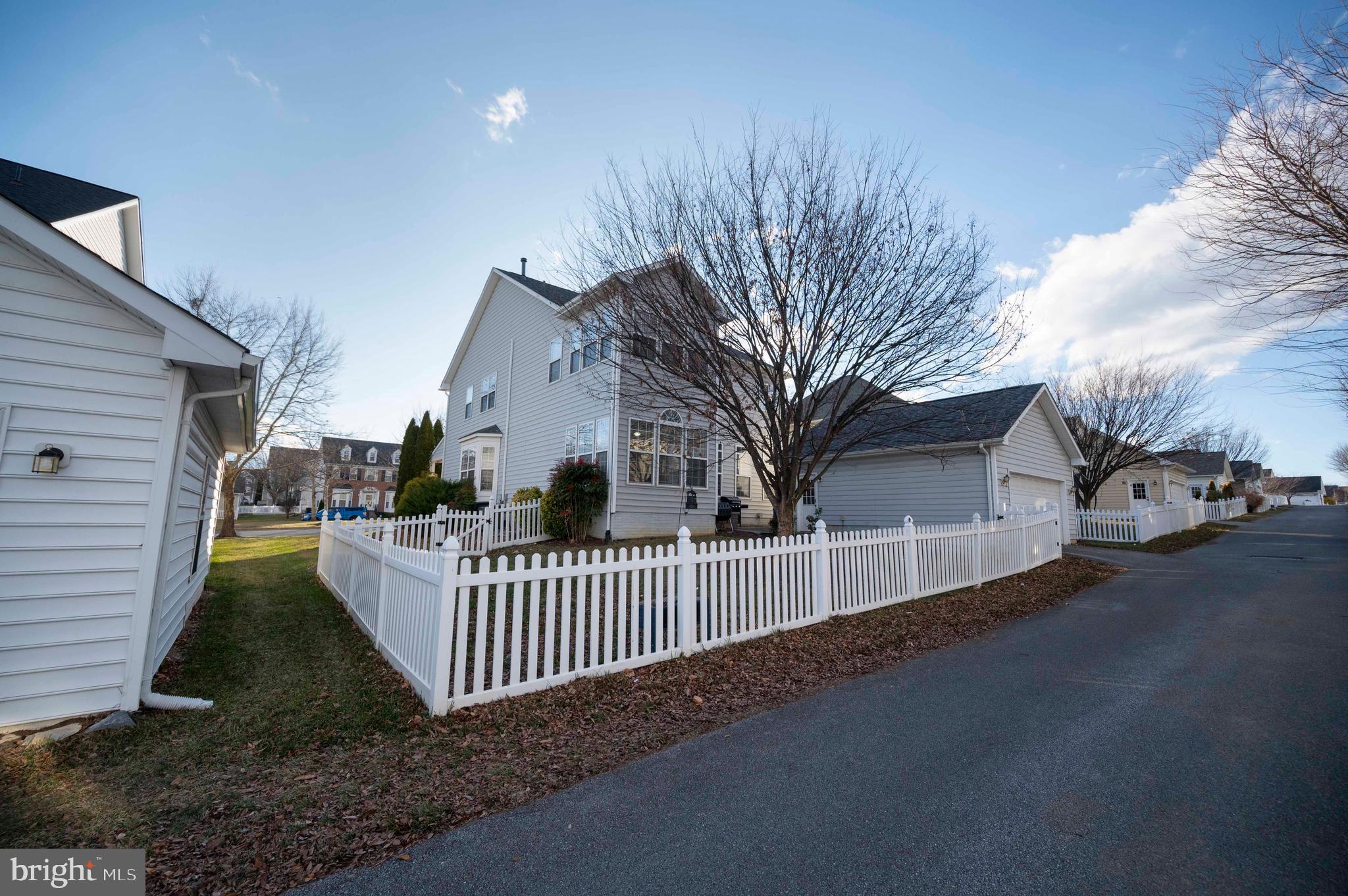 HUNTFIELD - Residential