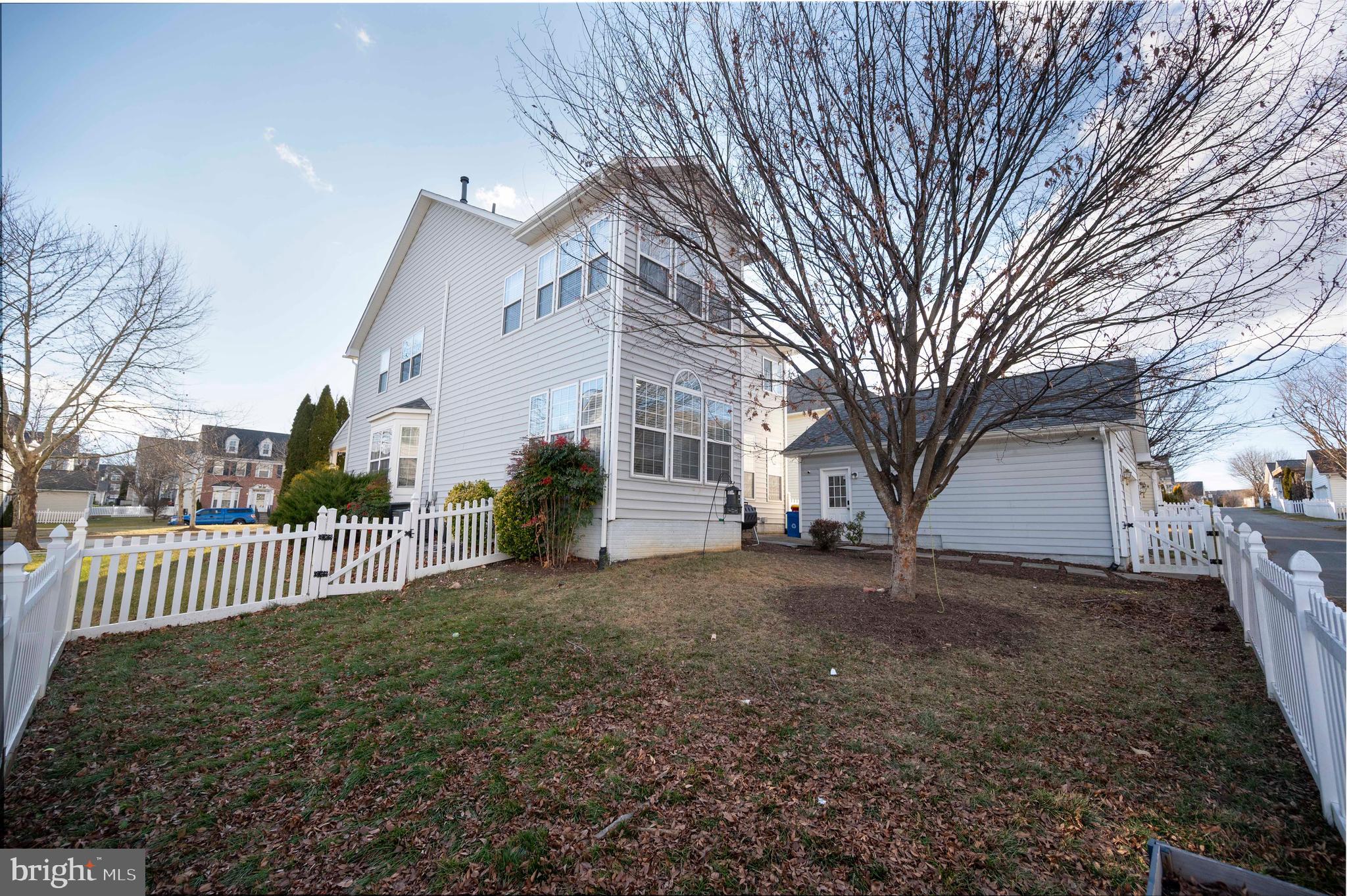 HUNTFIELD - Residential