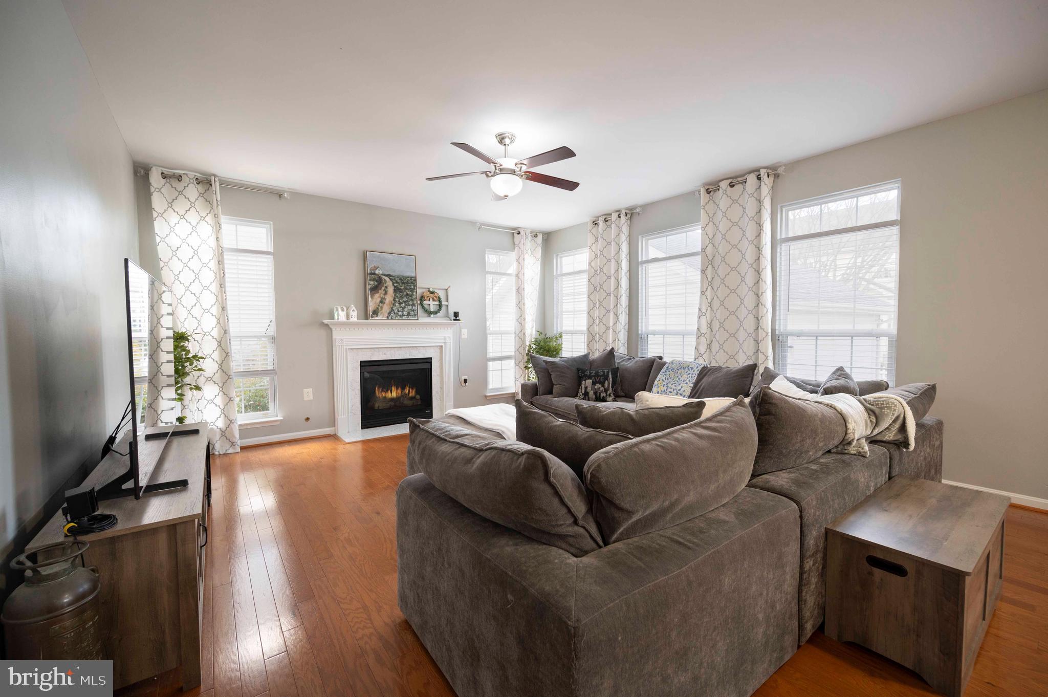 HUNTFIELD - Residential