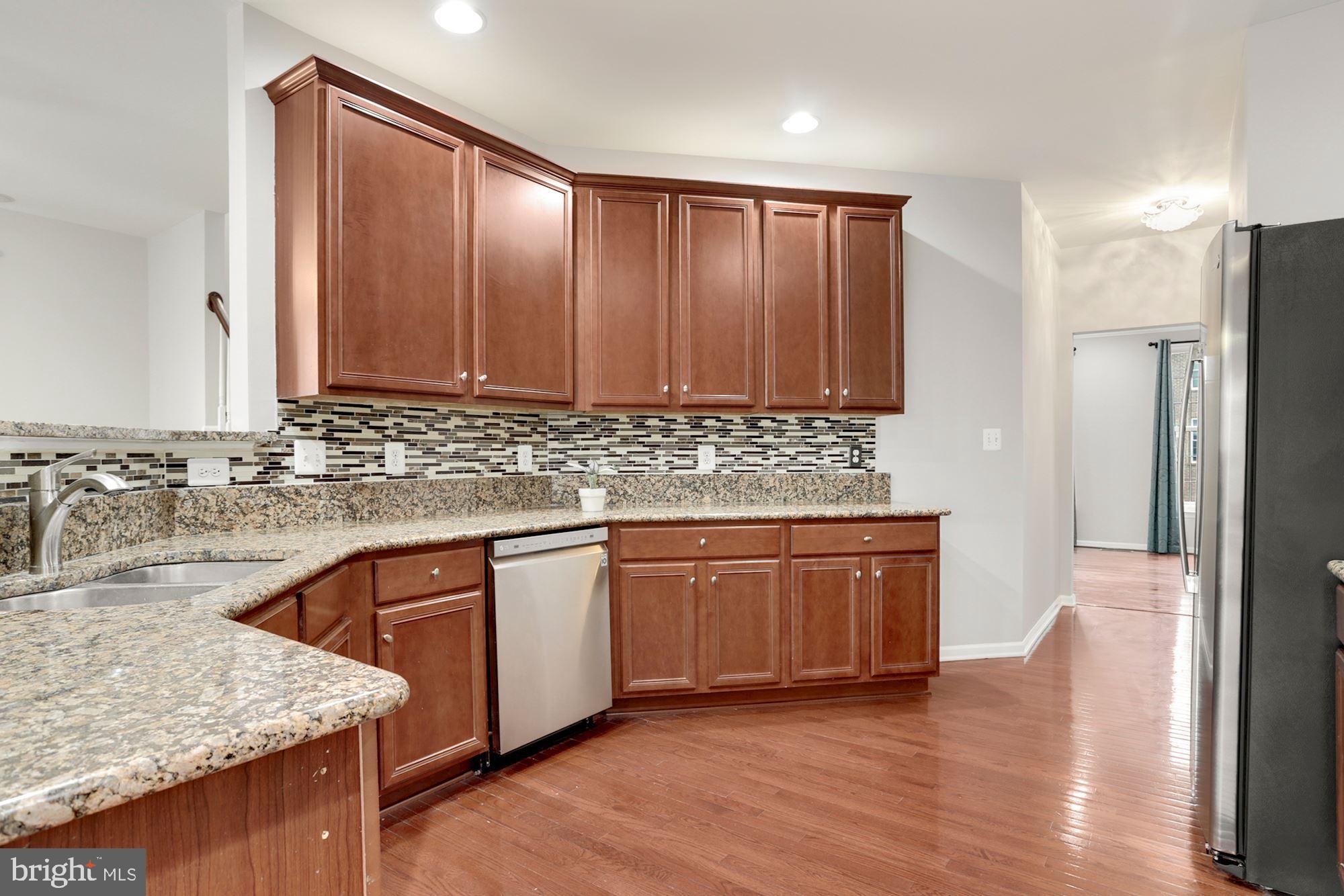 SOUTH RIDING - Residential