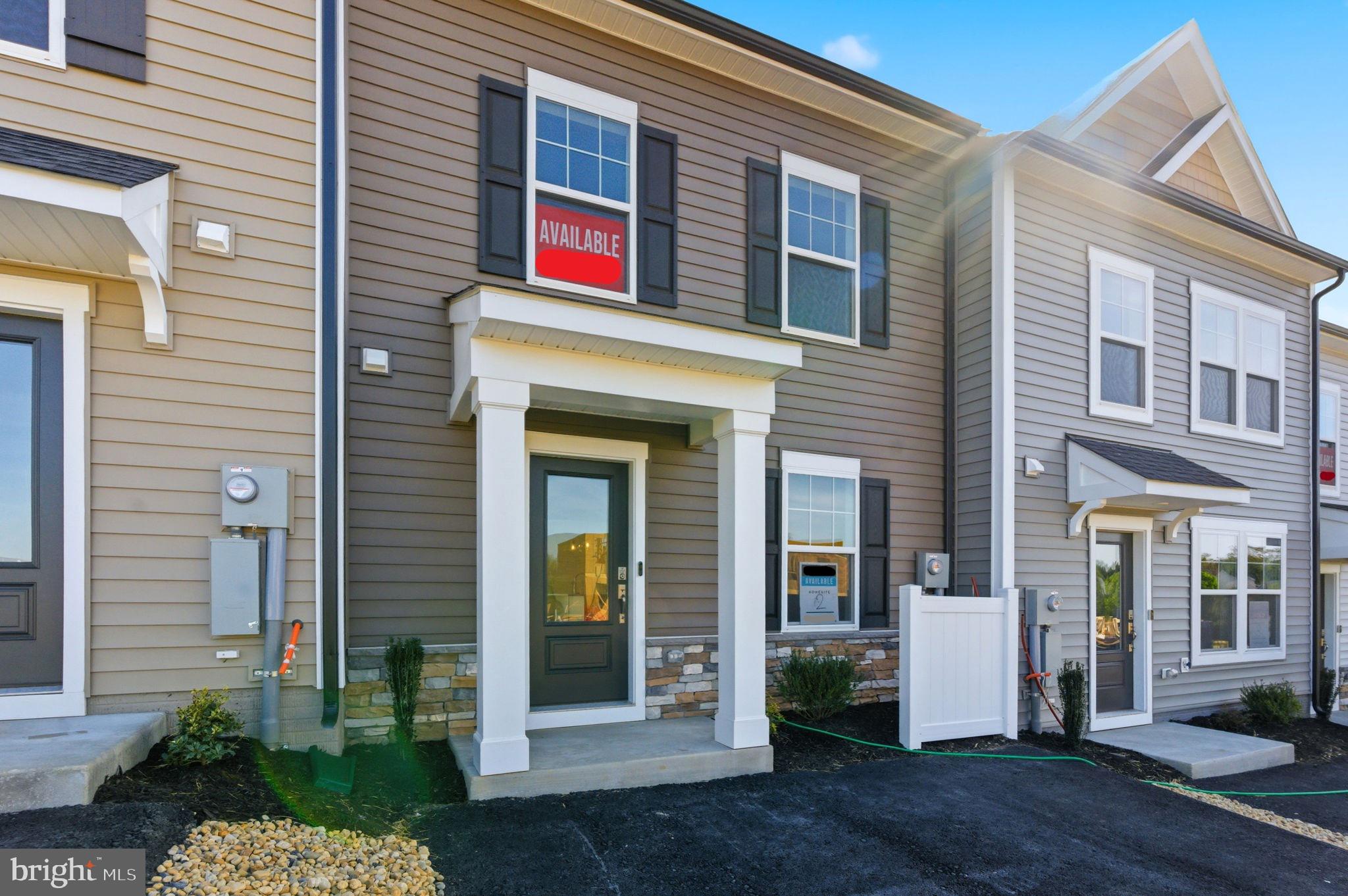 VILLAGES AT COURTHOUSE SQUARE - Residential