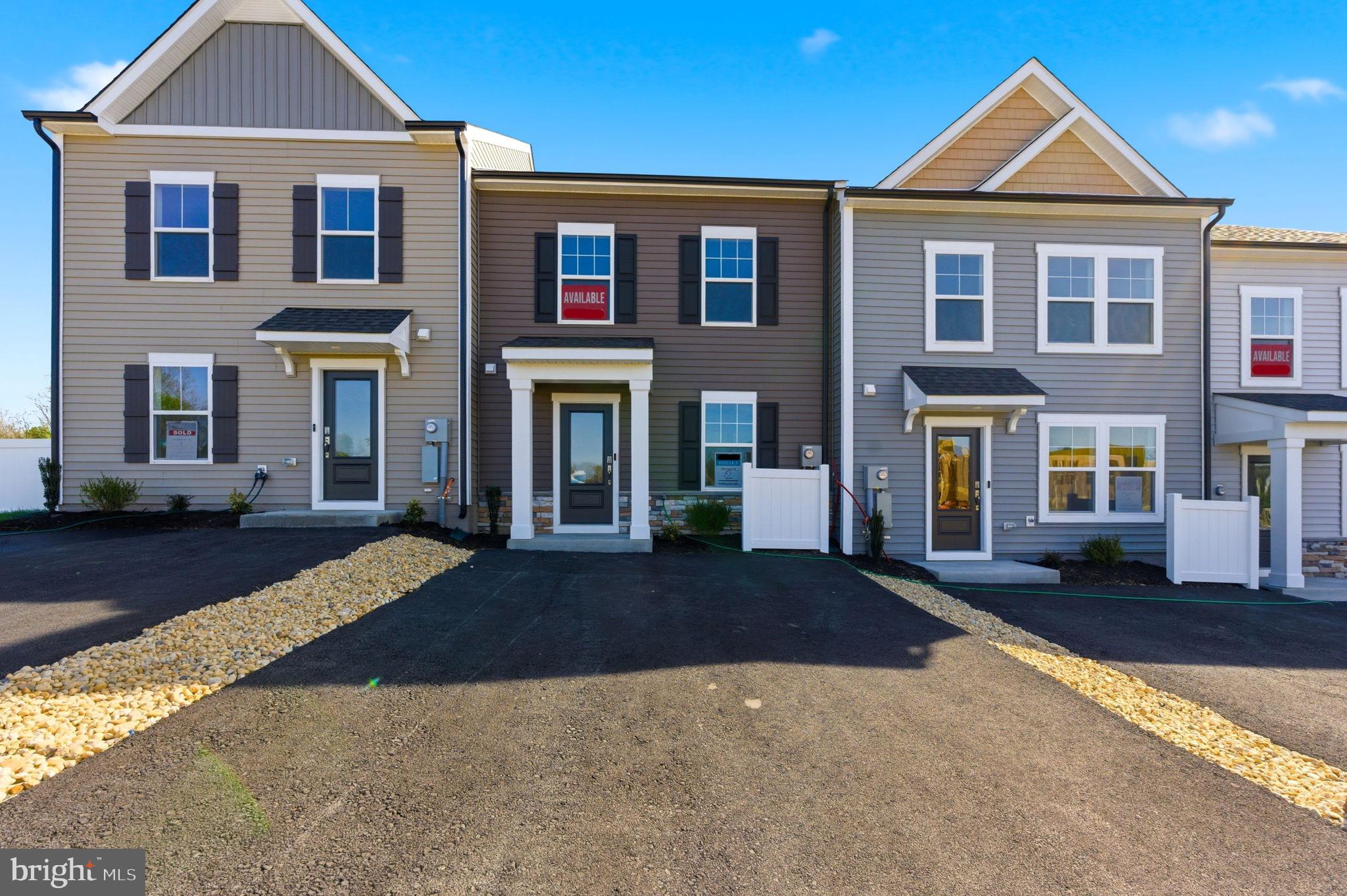 VILLAGES AT COURTHOUSE SQUARE - Residential