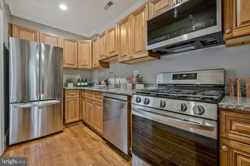 Additional image 54 of 2406 37th Street NW, Washington, DC 20007