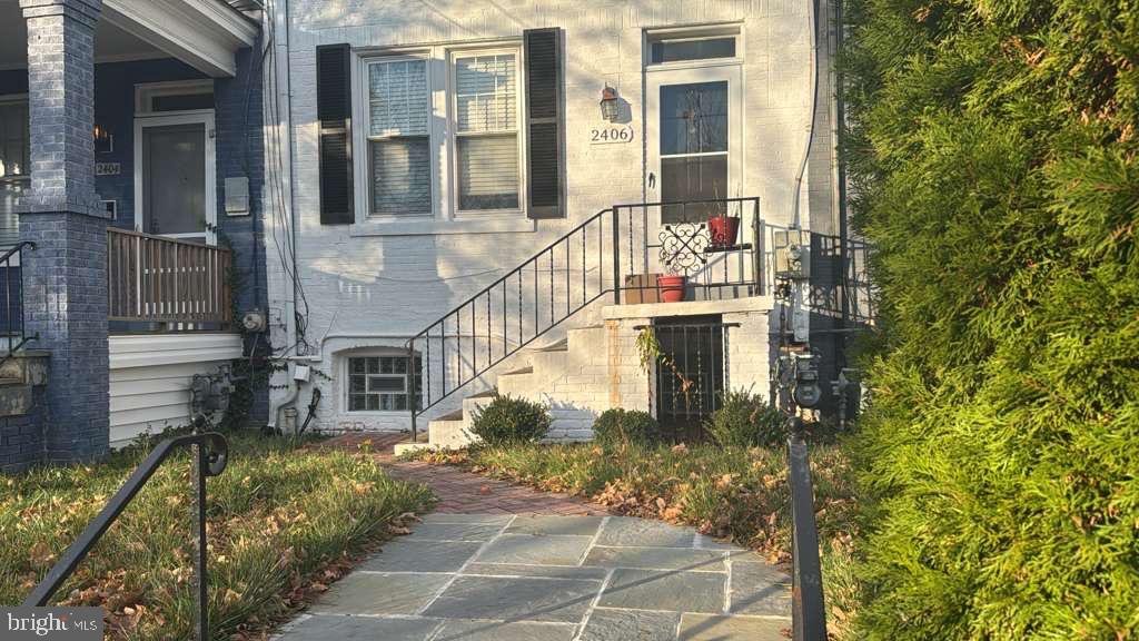 2406 37TH STREET NW