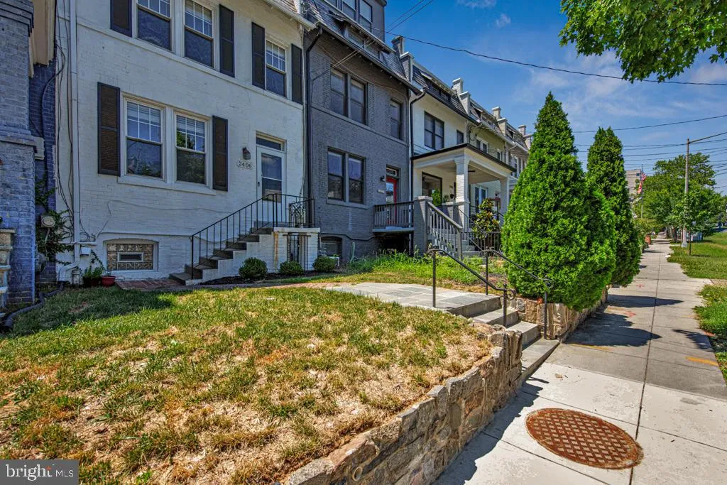 Additional image 48 of 2406 37th Street NW, Washington, DC 20007
