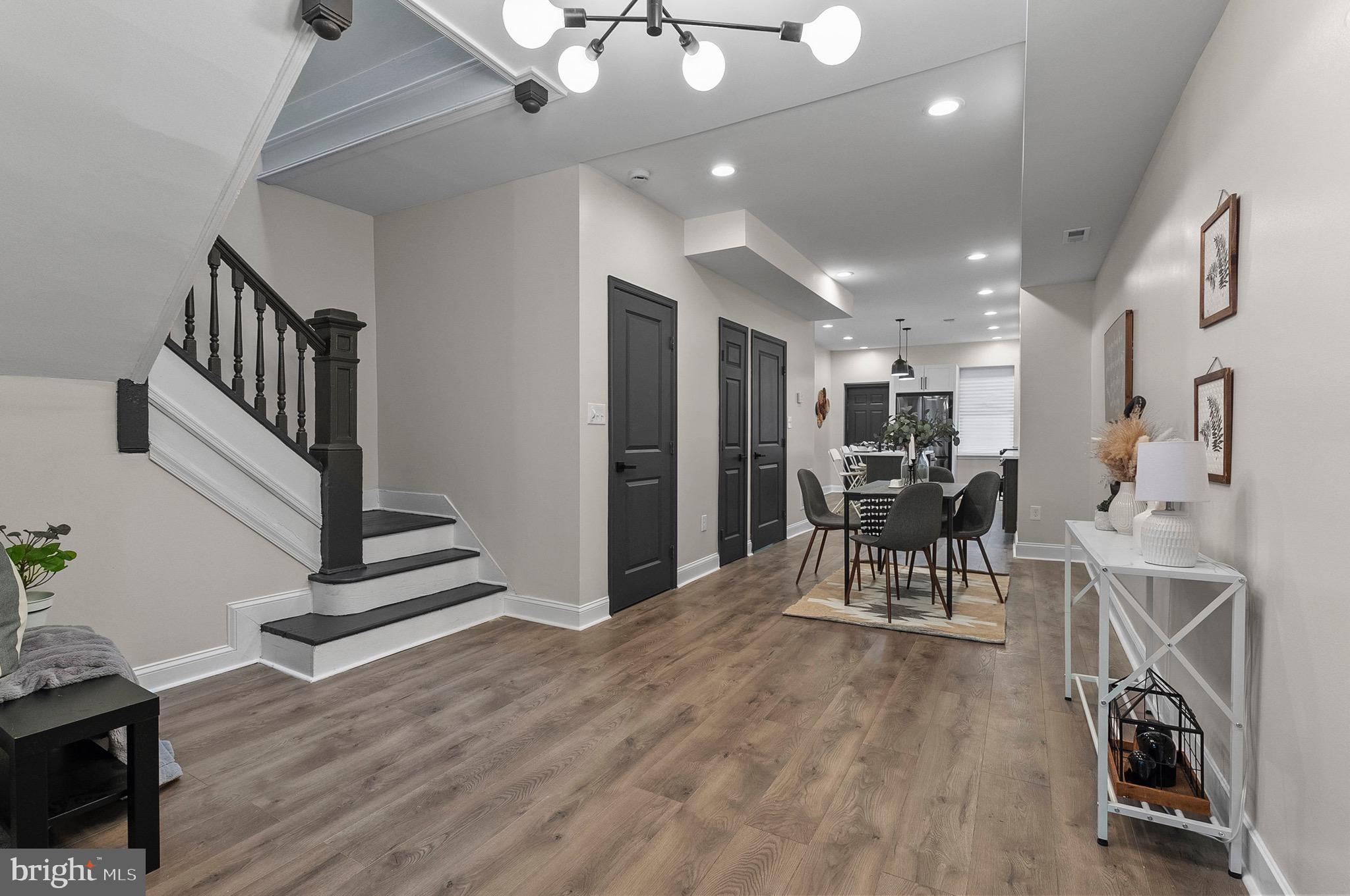 ROSEMONT - Residential