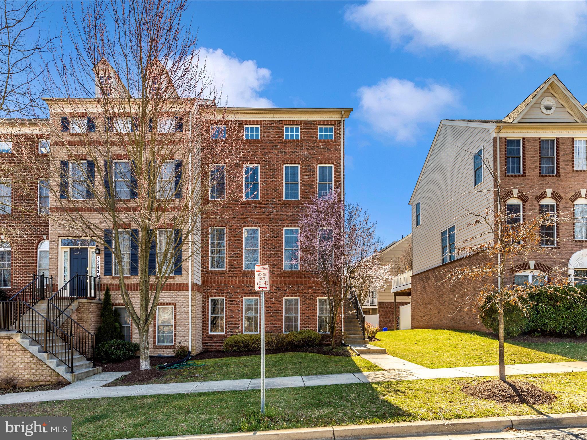 THE MEADOWS AT HURLEY RIDGE - Residential