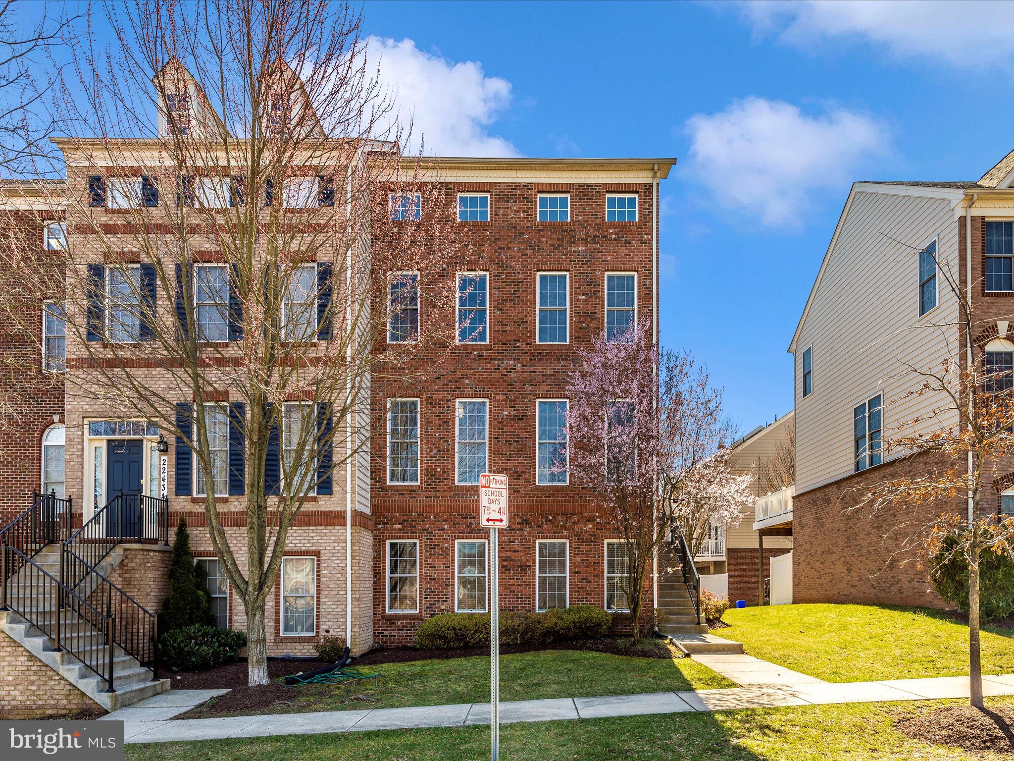 THE MEADOWS AT HURLEY RIDGE - Residential