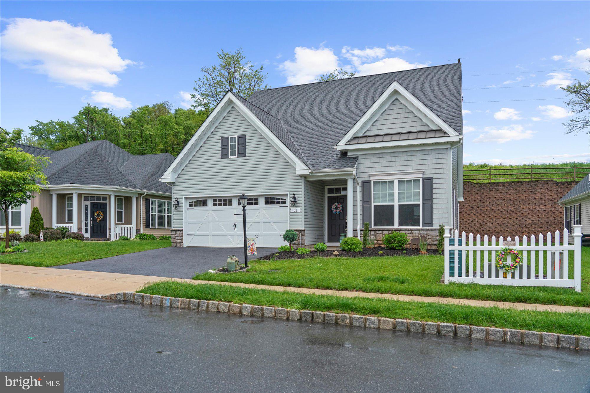 51 NEW HOPE BOULEVARD