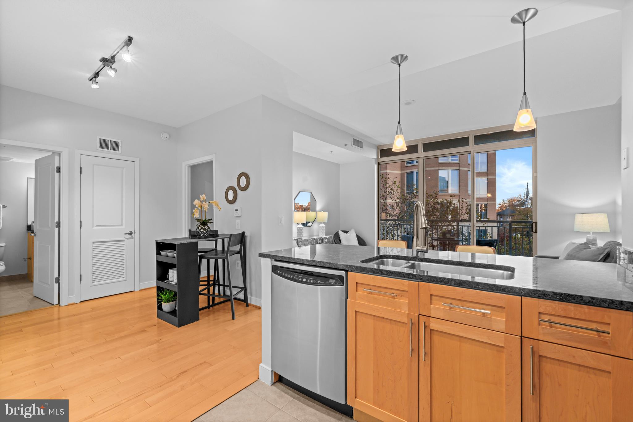 BALLSTON - Residential