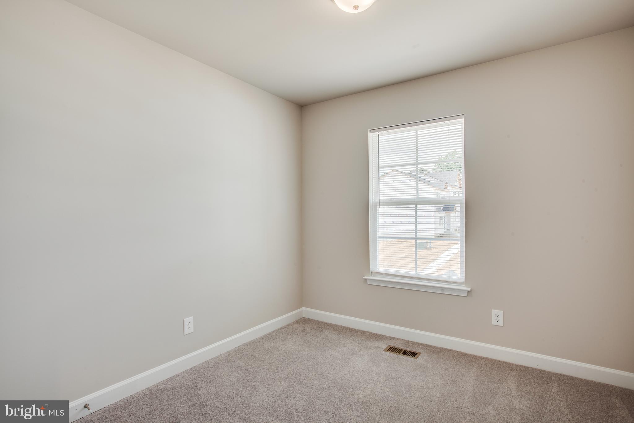 HEATHER HILLS - Residential Lease