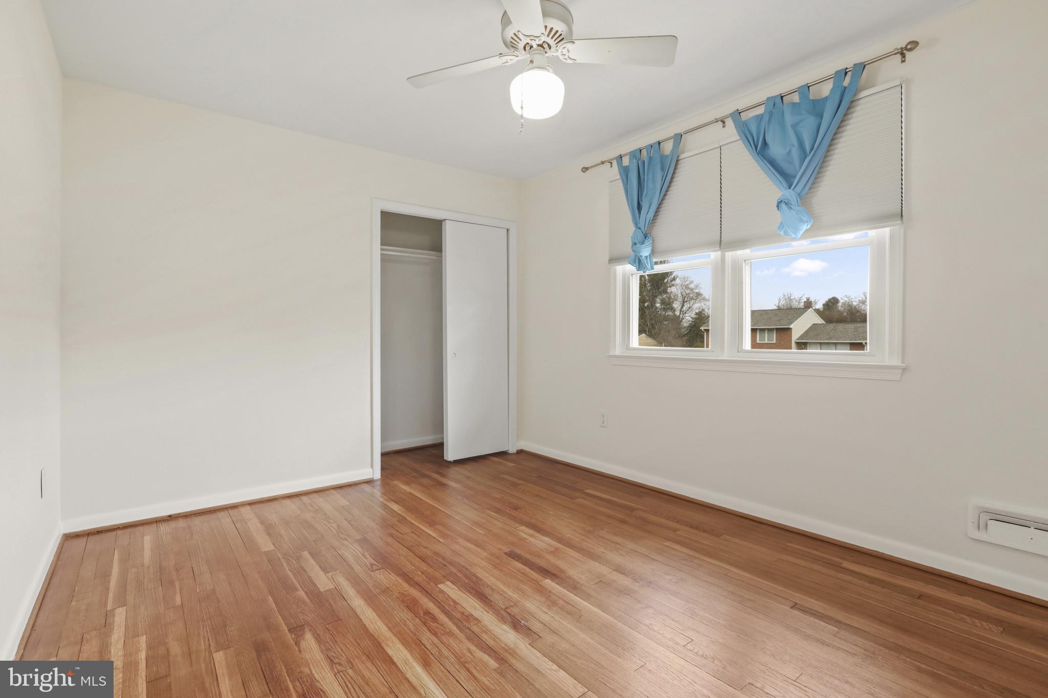 DULANEY MANOR - Residential