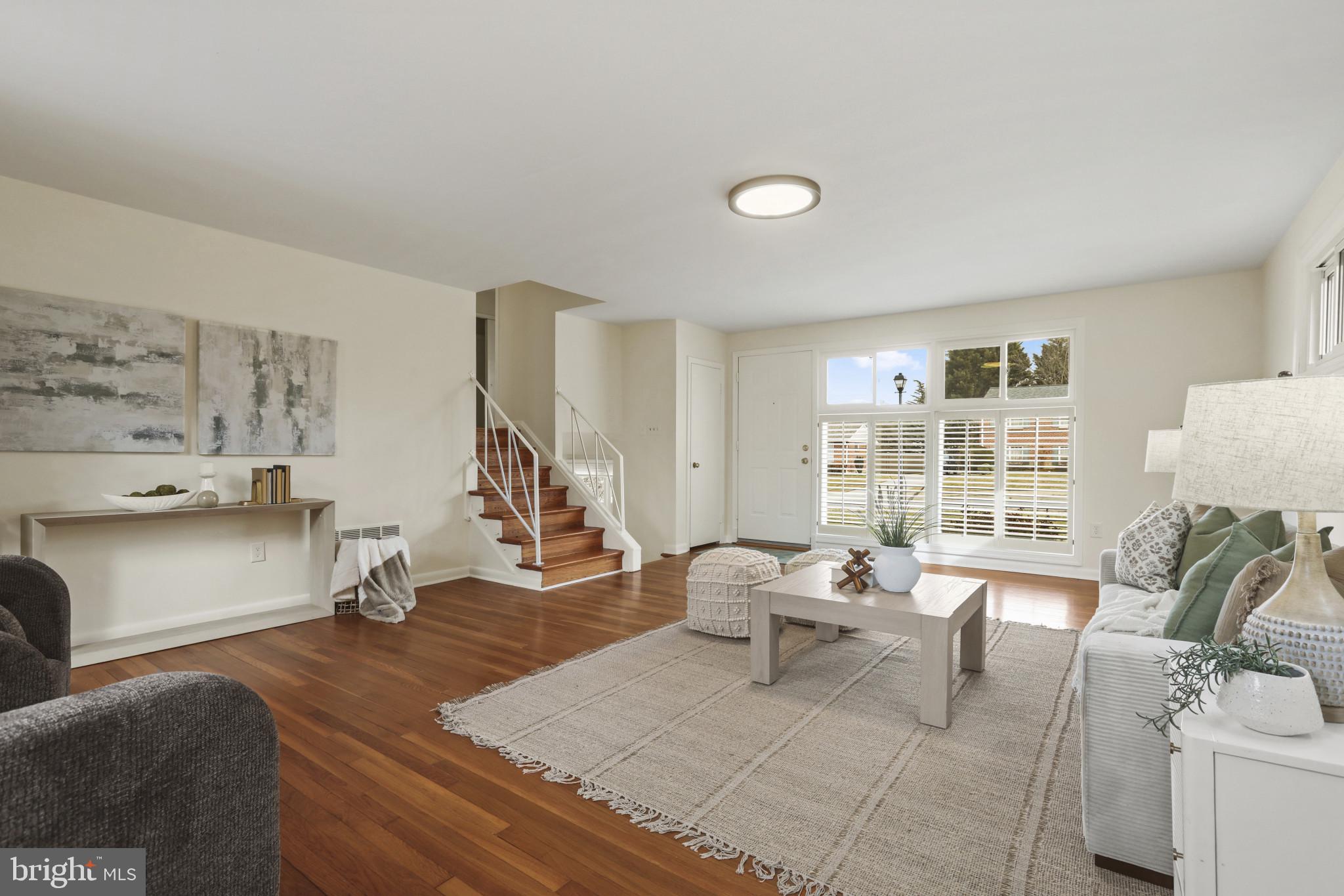 DULANEY MANOR - Residential