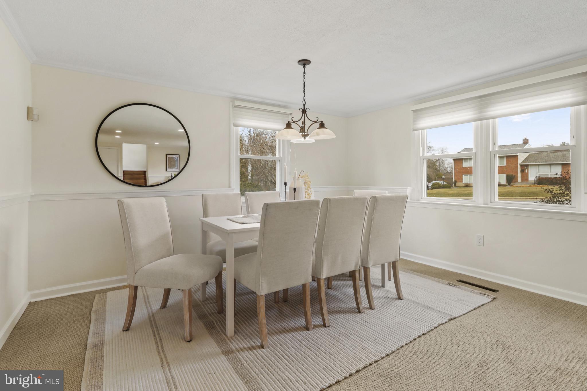 DULANEY MANOR - Residential