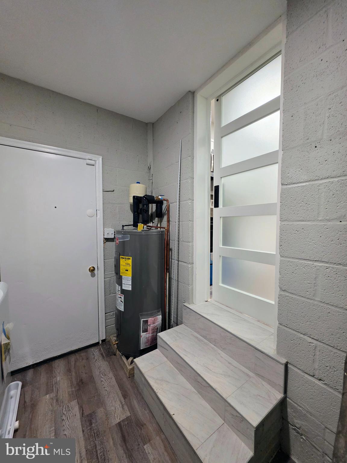 ABBOTT FOREST - Residential