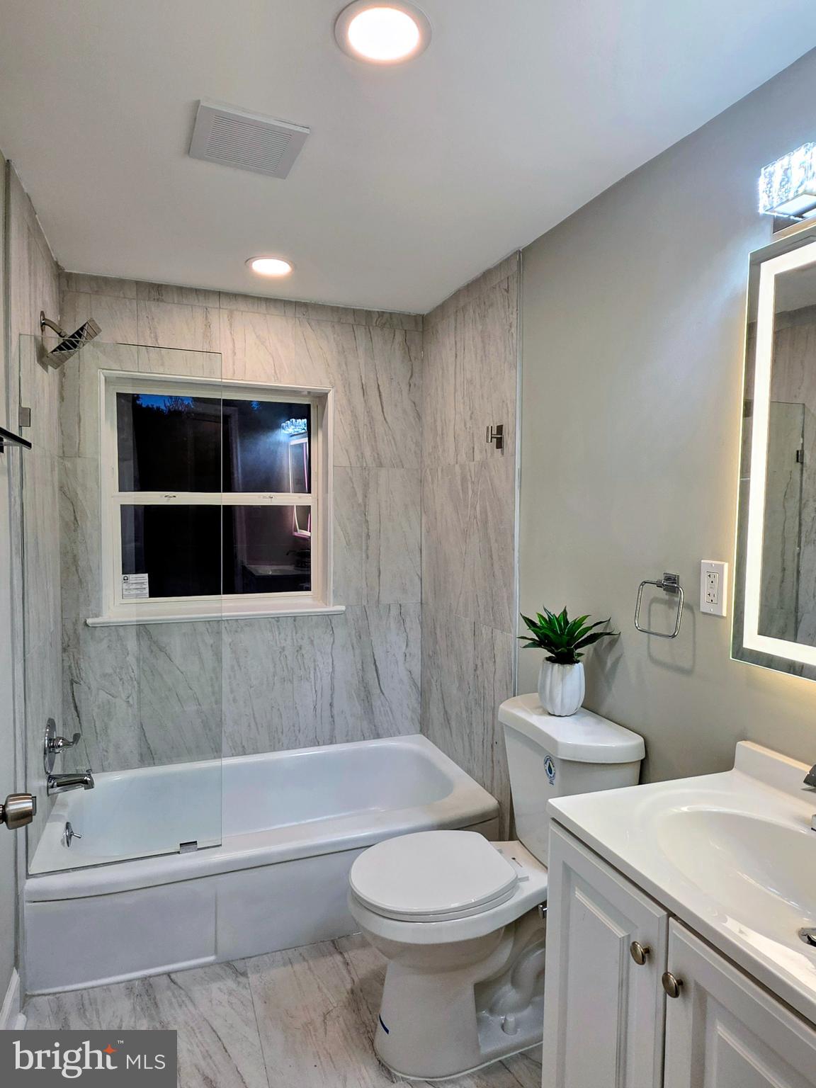 ABBOTT FOREST - Residential